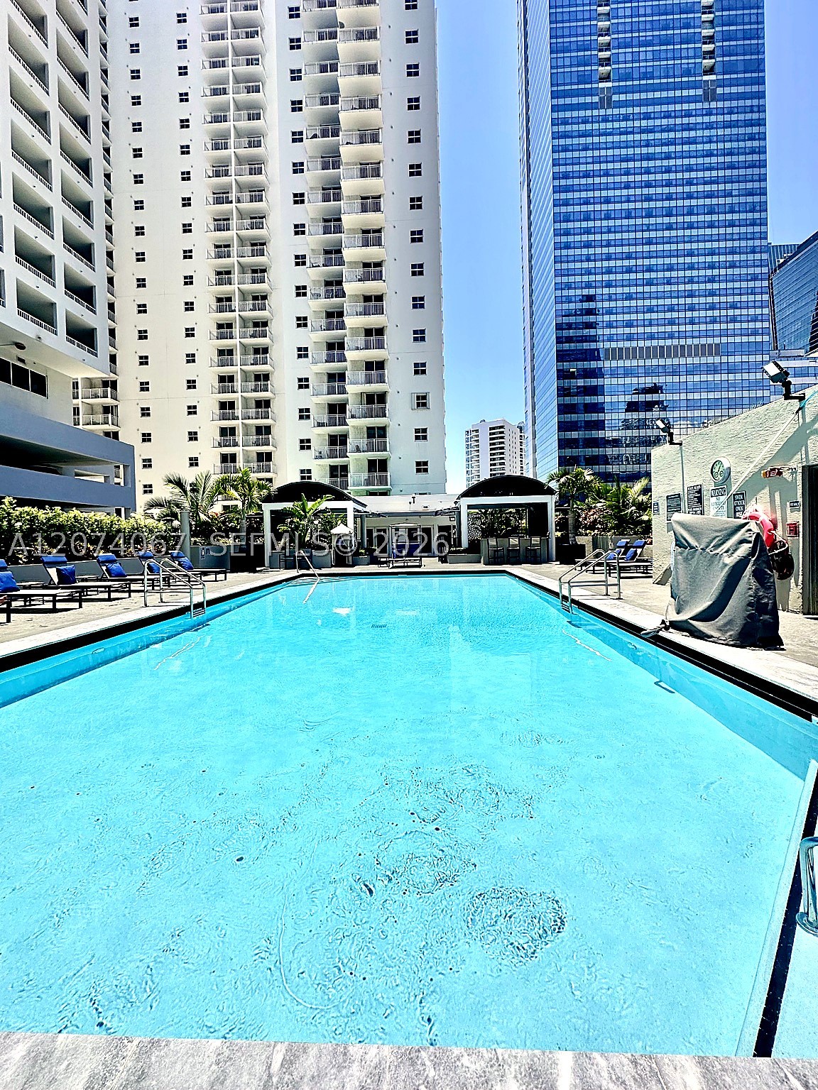 185 SE 14th Ter #2206, Miami FL 33131