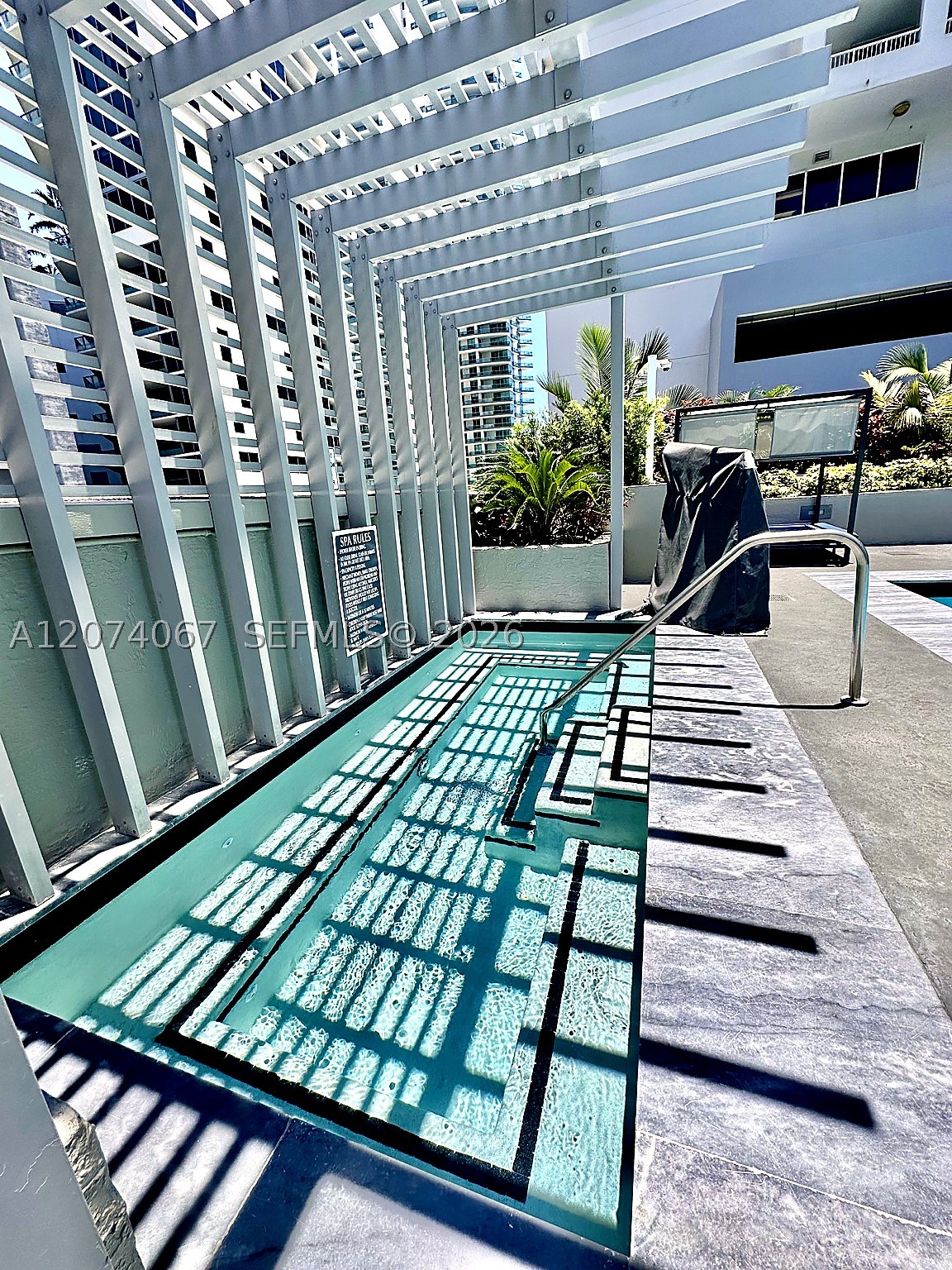 185 SE 14th Ter #2206, Miami FL 33131