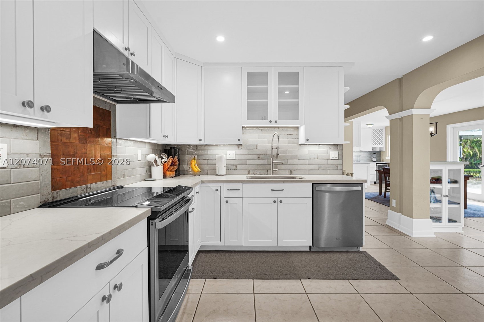 8220 SW 162nd St, Palmetto Bay FL 33157