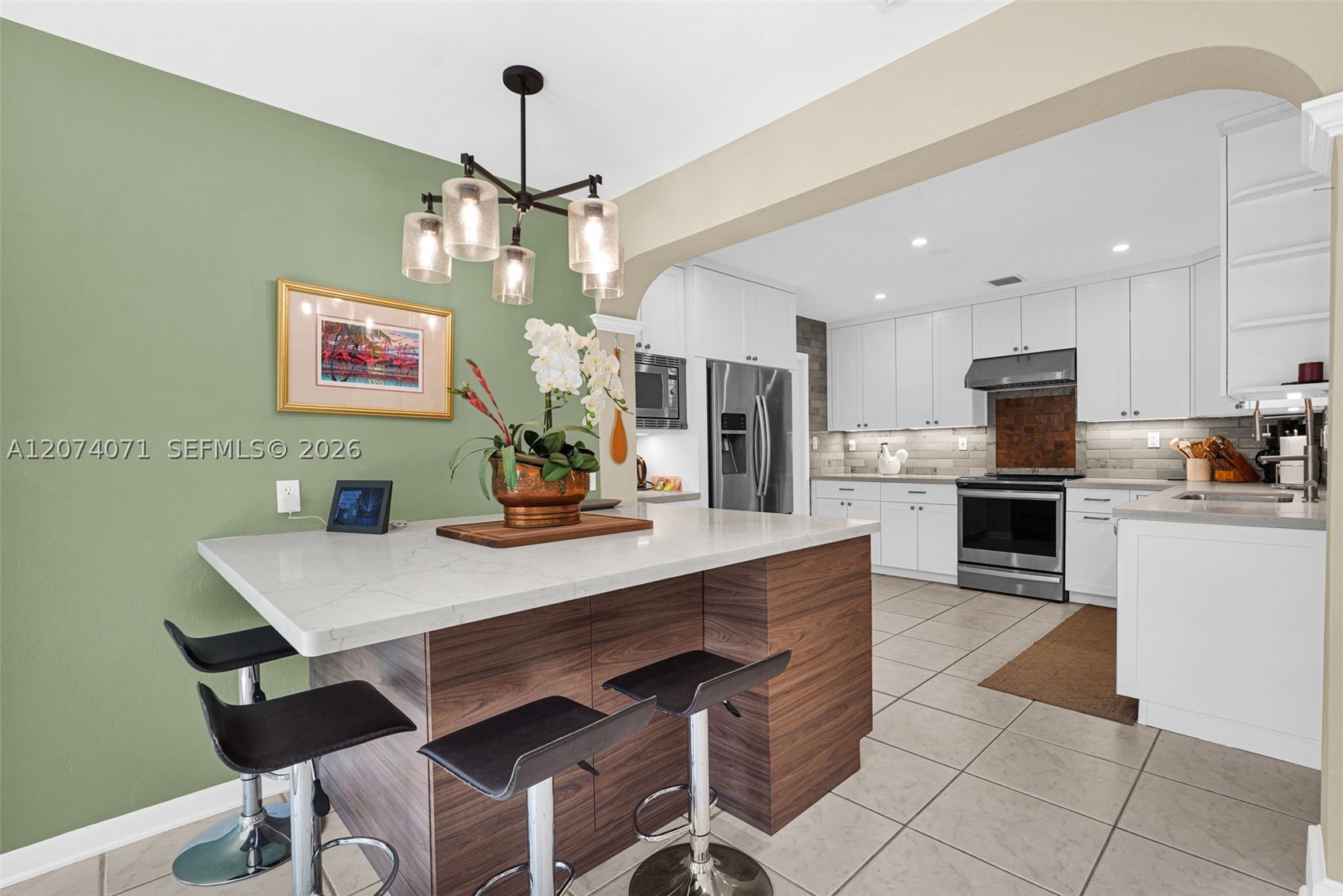 8220 SW 162nd St, Palmetto Bay FL 33157