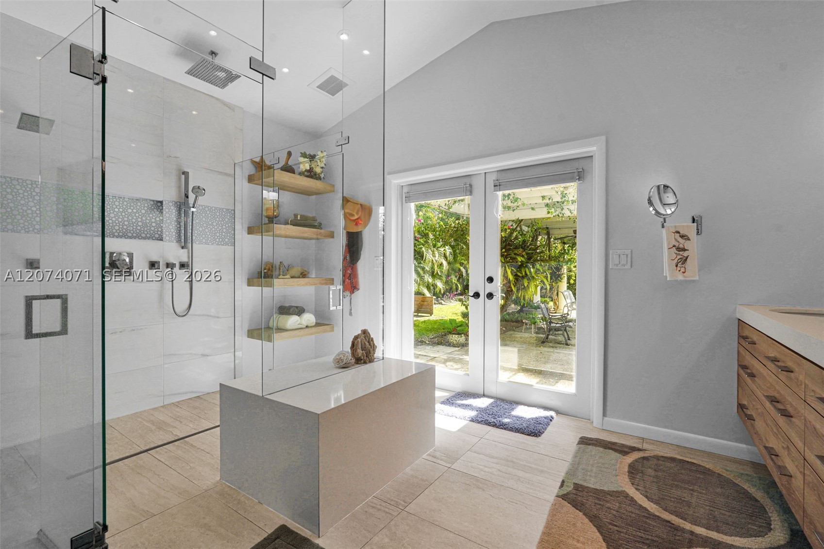 8220 SW 162nd St, Palmetto Bay FL 33157