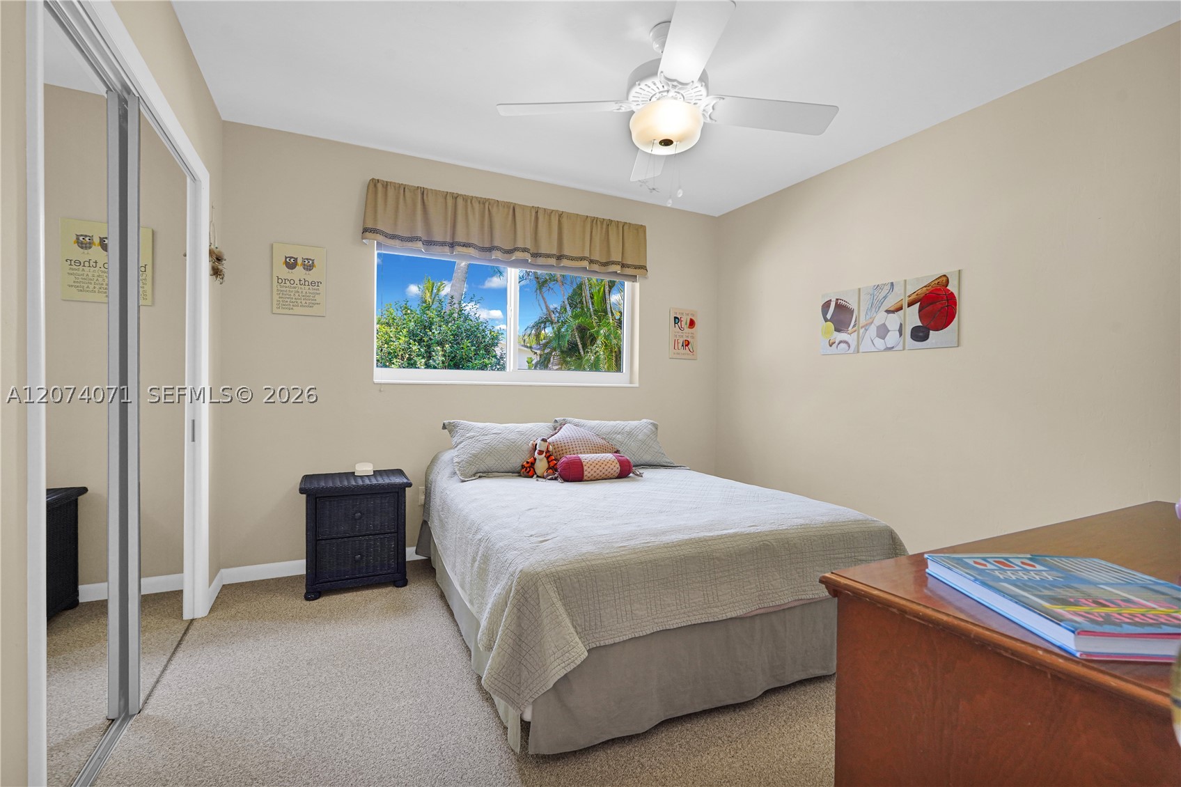 8220 SW 162nd St, Palmetto Bay FL 33157