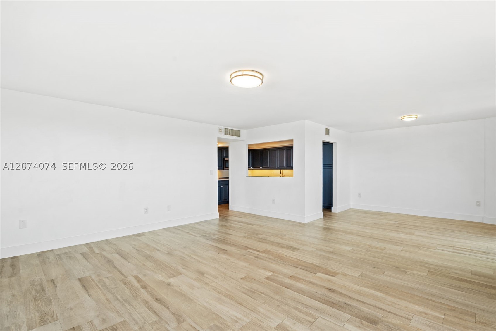 600 Biltmore Way #1214, Coral Gables FL 33134