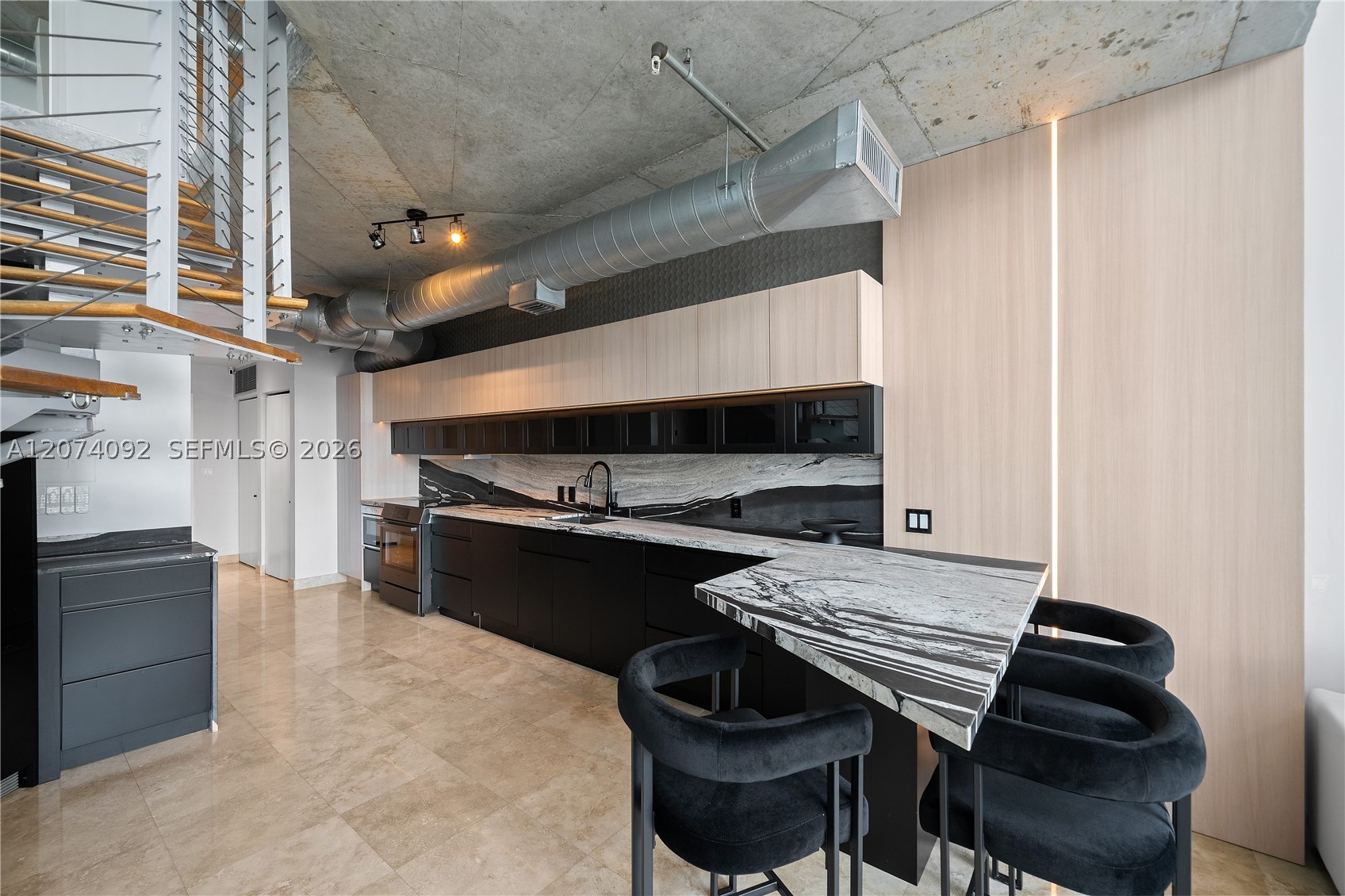 690 SW 1st Ct #2702, Miami FL 33130
