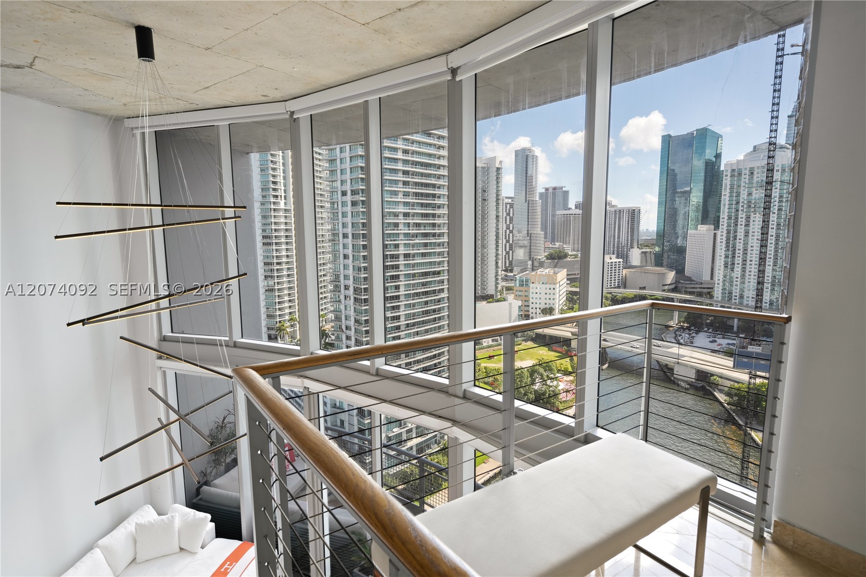 690 SW 1st Ct #2702, Miami FL 33130