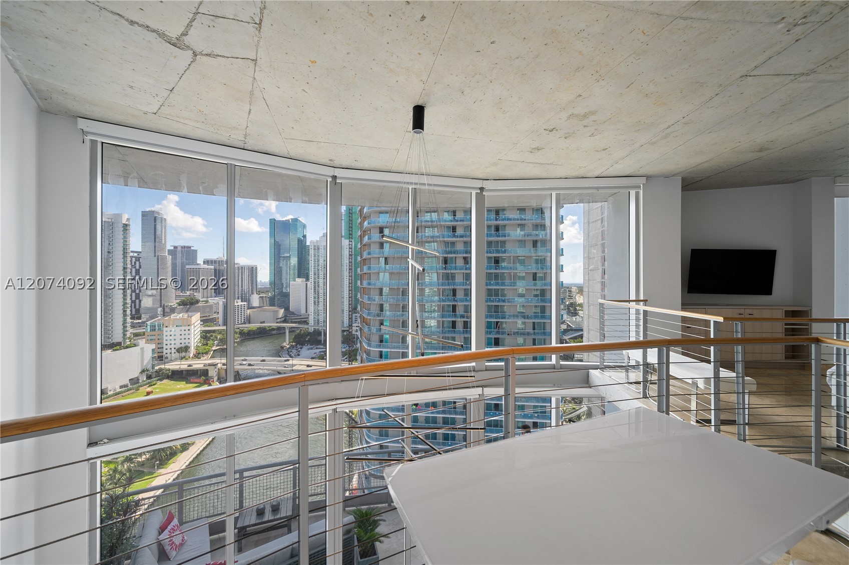 690 SW 1st Ct #2702, Miami FL 33130