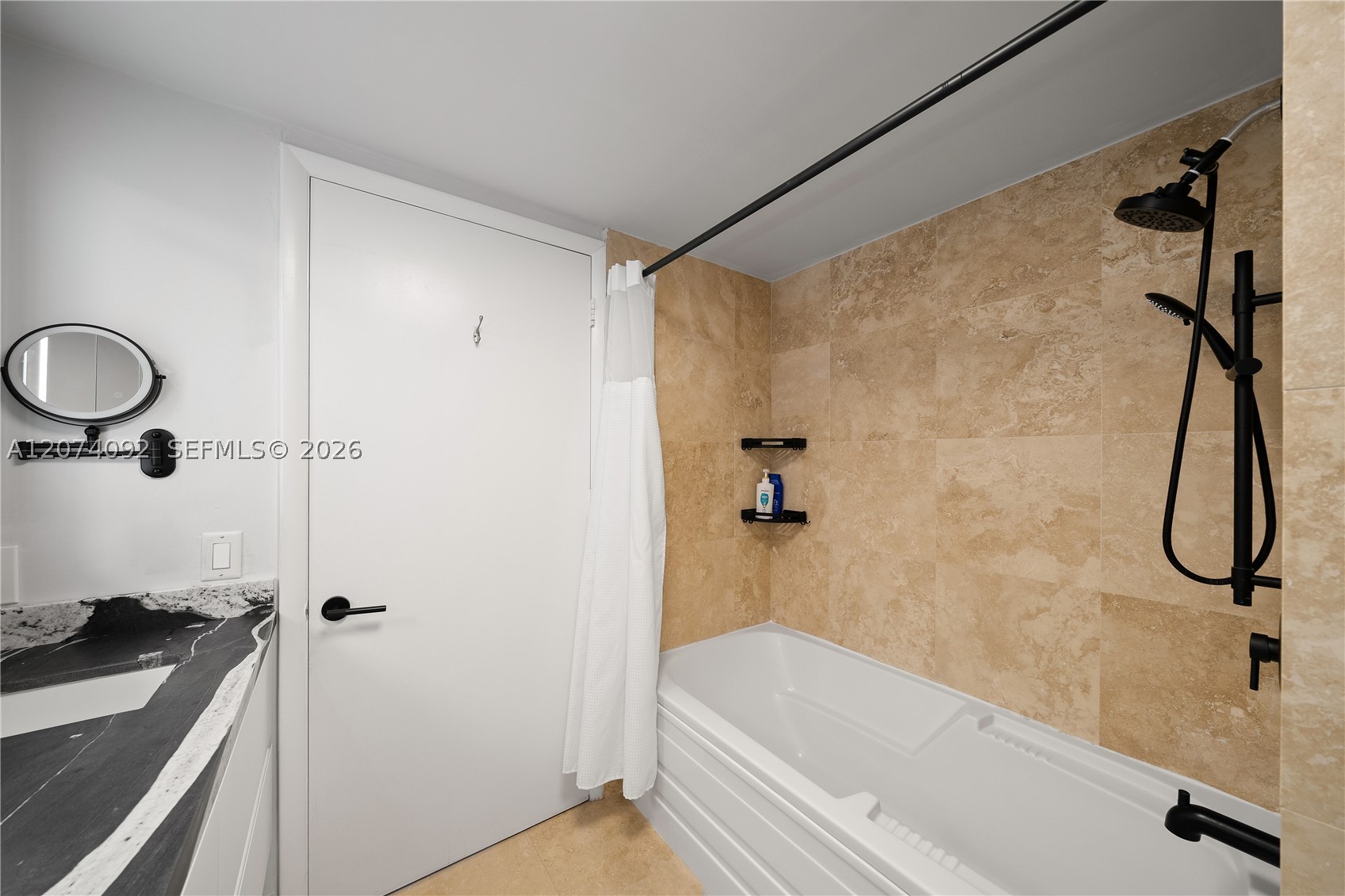 690 SW 1st Ct #2702, Miami FL 33130