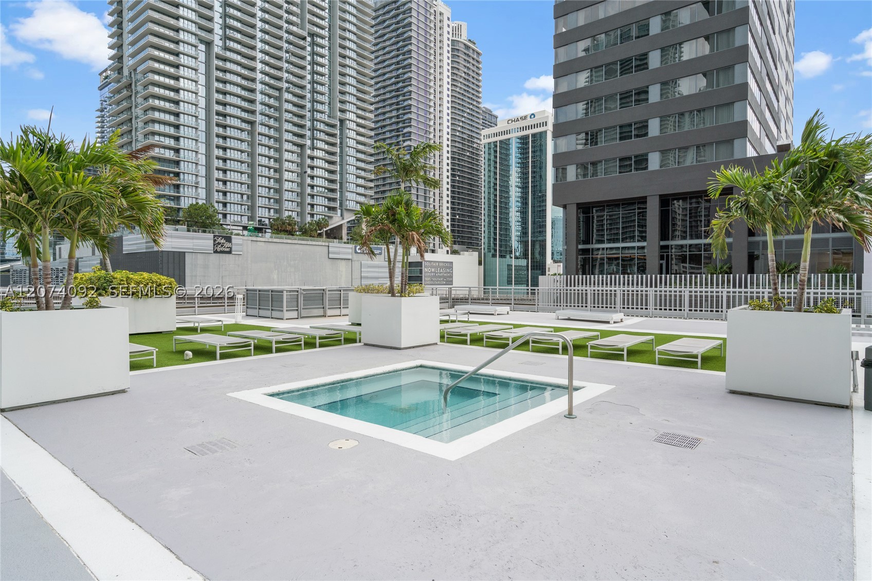 690 SW 1st Ct #2702, Miami FL 33130