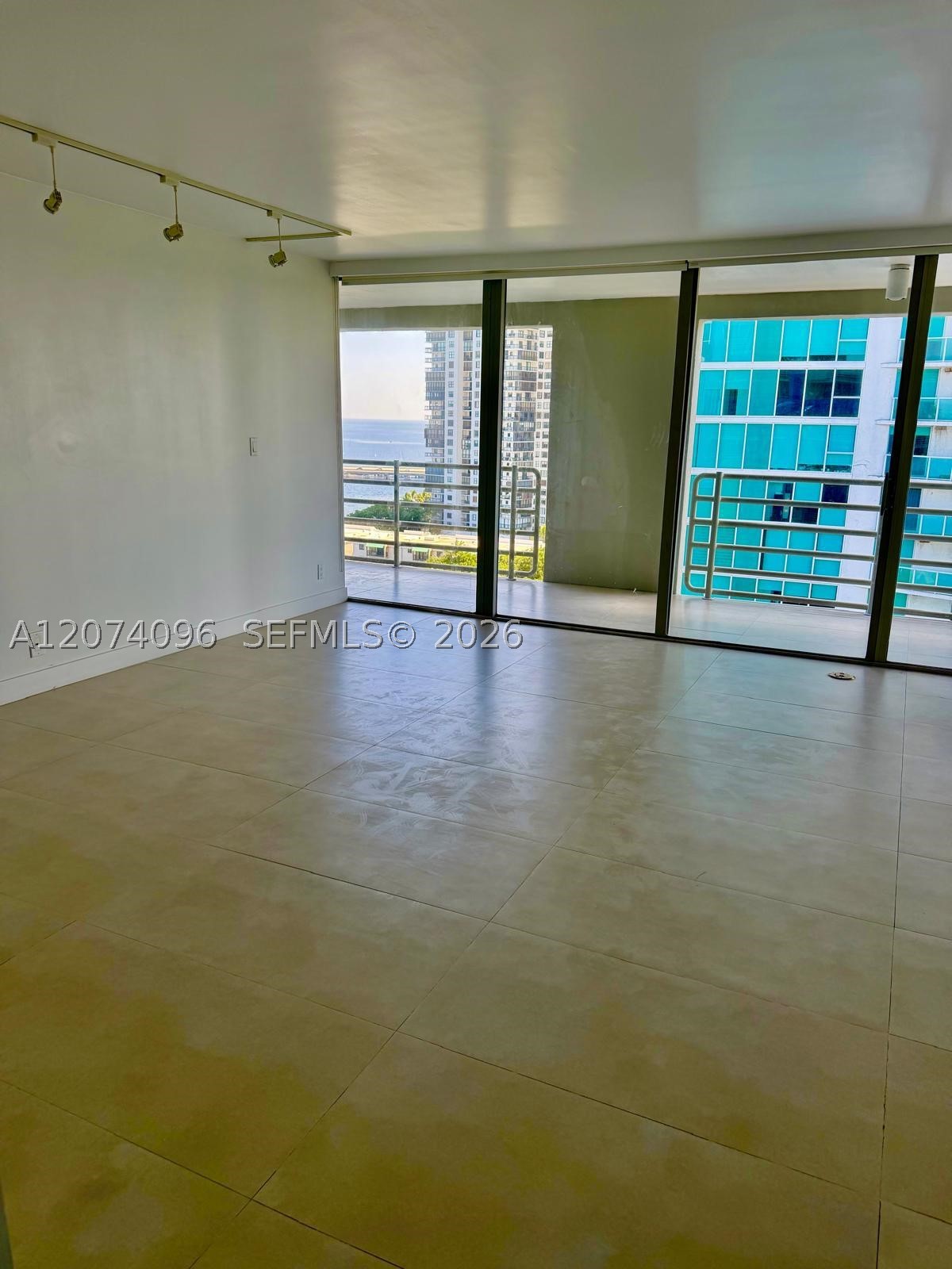 2025 Brickell Ave #1702, Miami FL 33129