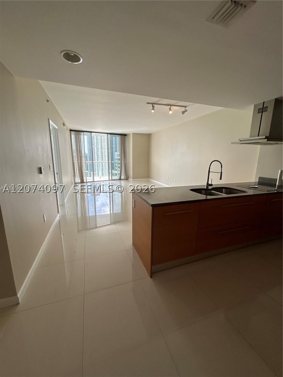 495 Brickell Ave #3609, Miami FL 33131