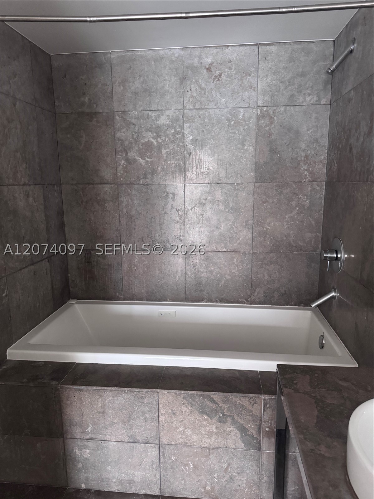 495 Brickell Ave #3609, Miami FL 33131