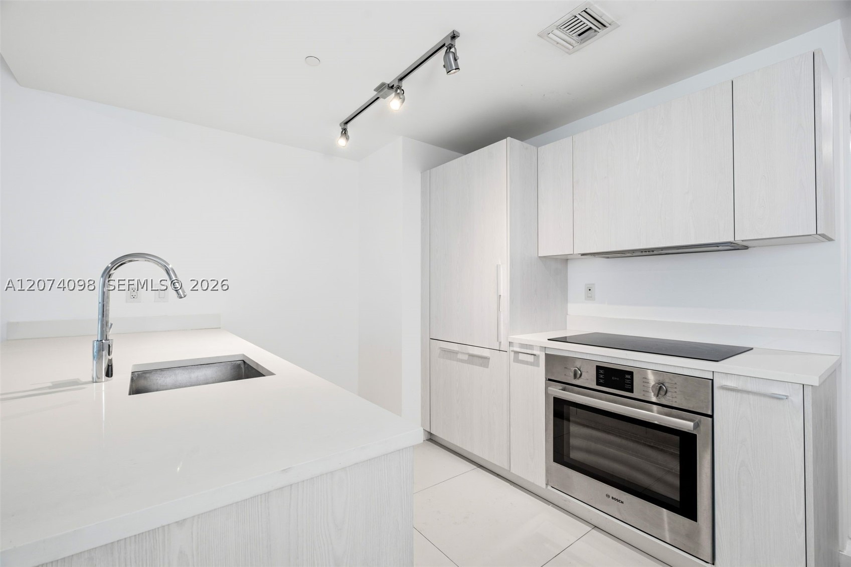 501 NE 31st St #2310, Miami FL 33137