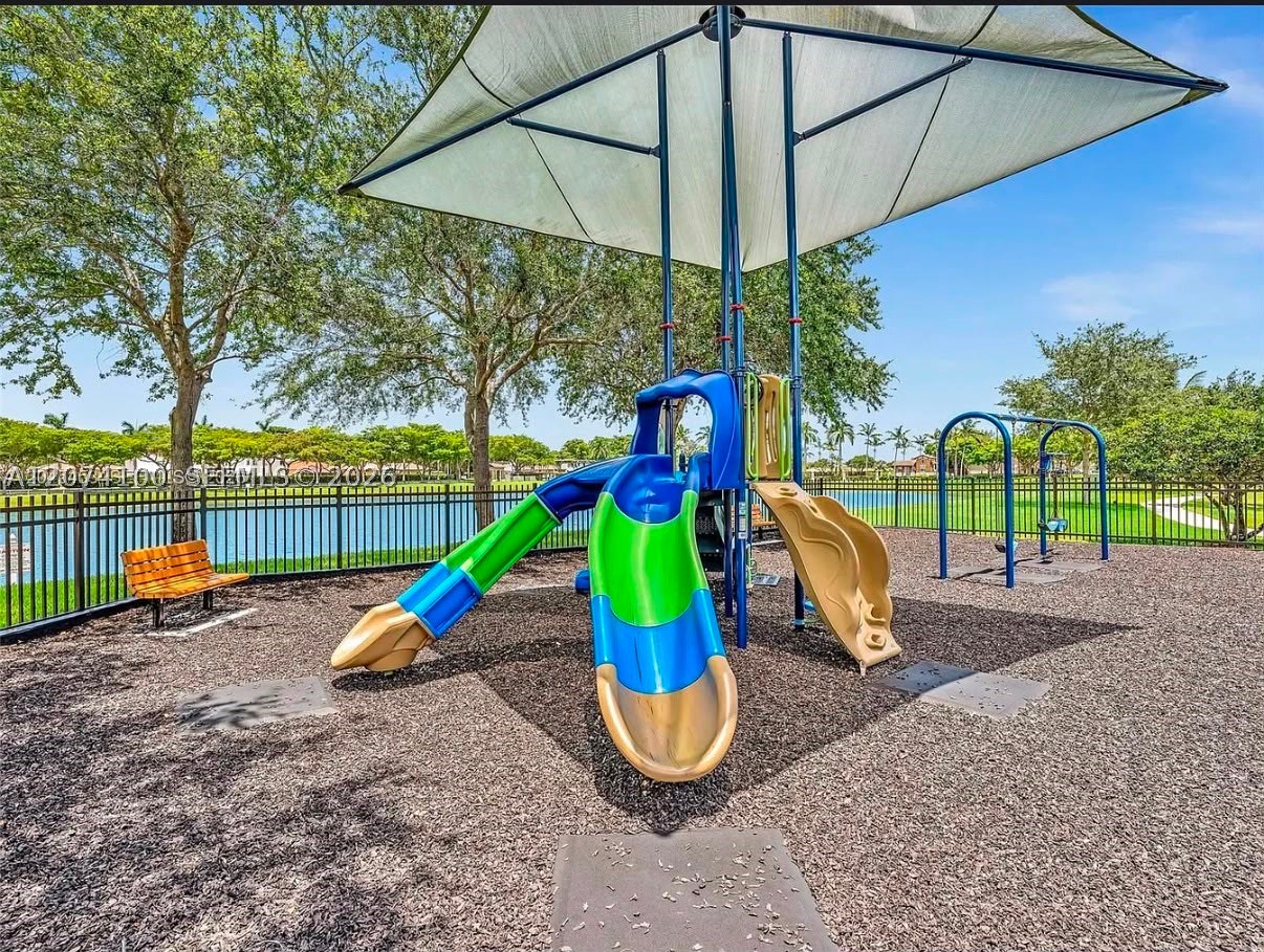9259 SW 227th St #9-25, Cutler Bay FL 33190