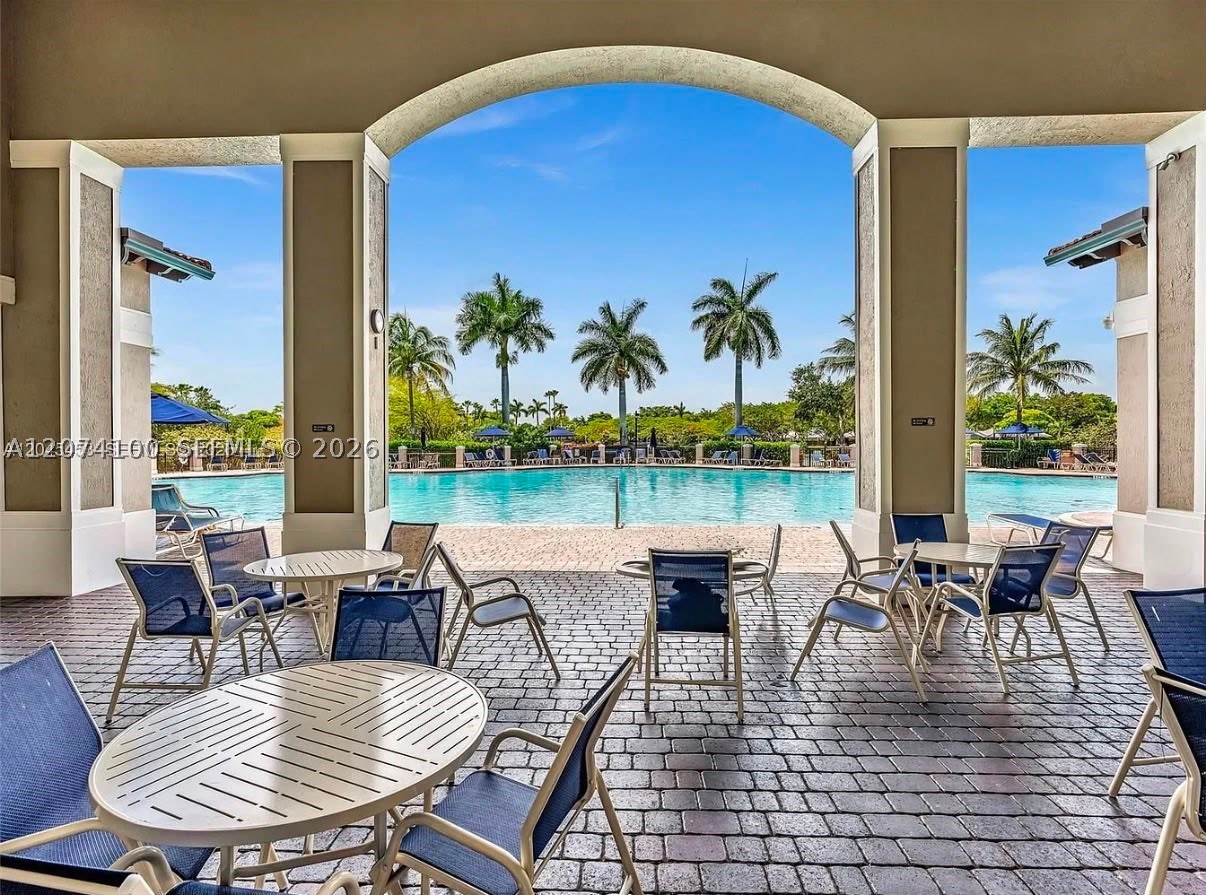 9259 SW 227th St #9-25, Cutler Bay FL 33190