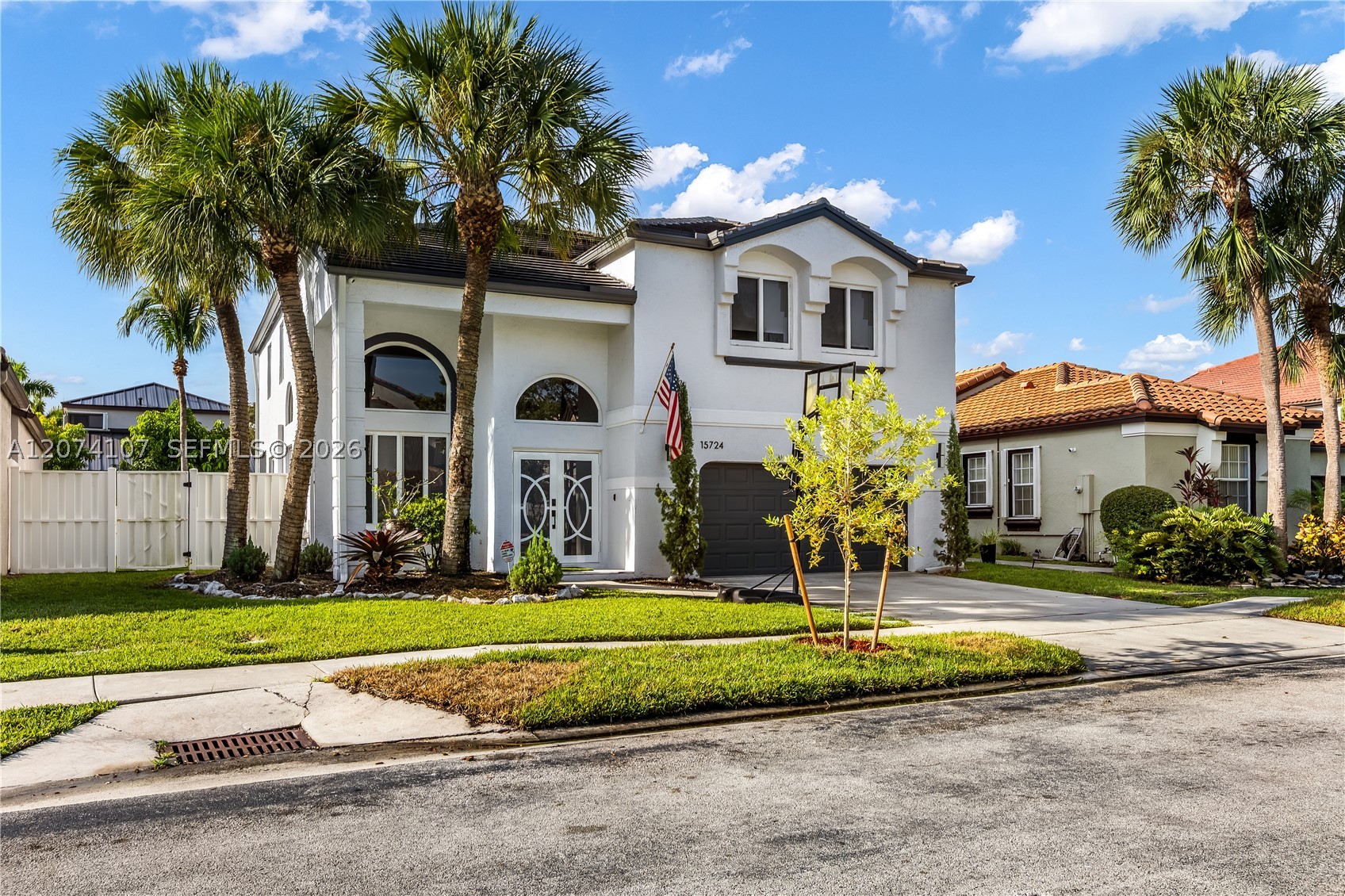 15724 NW 11th St, Pembroke Pines FL 33028