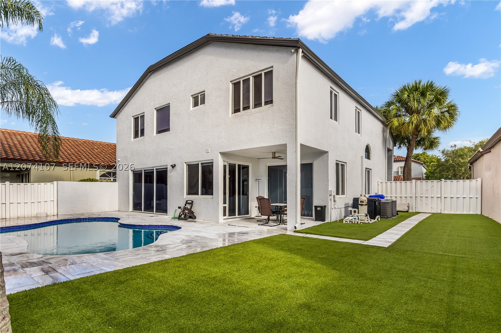 15724 NW 11th St, Pembroke Pines FL 33028