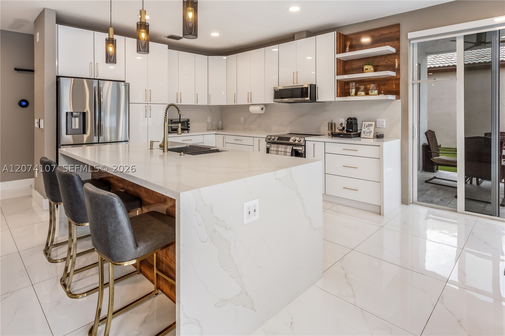 15724 NW 11th St, Pembroke Pines FL 33028