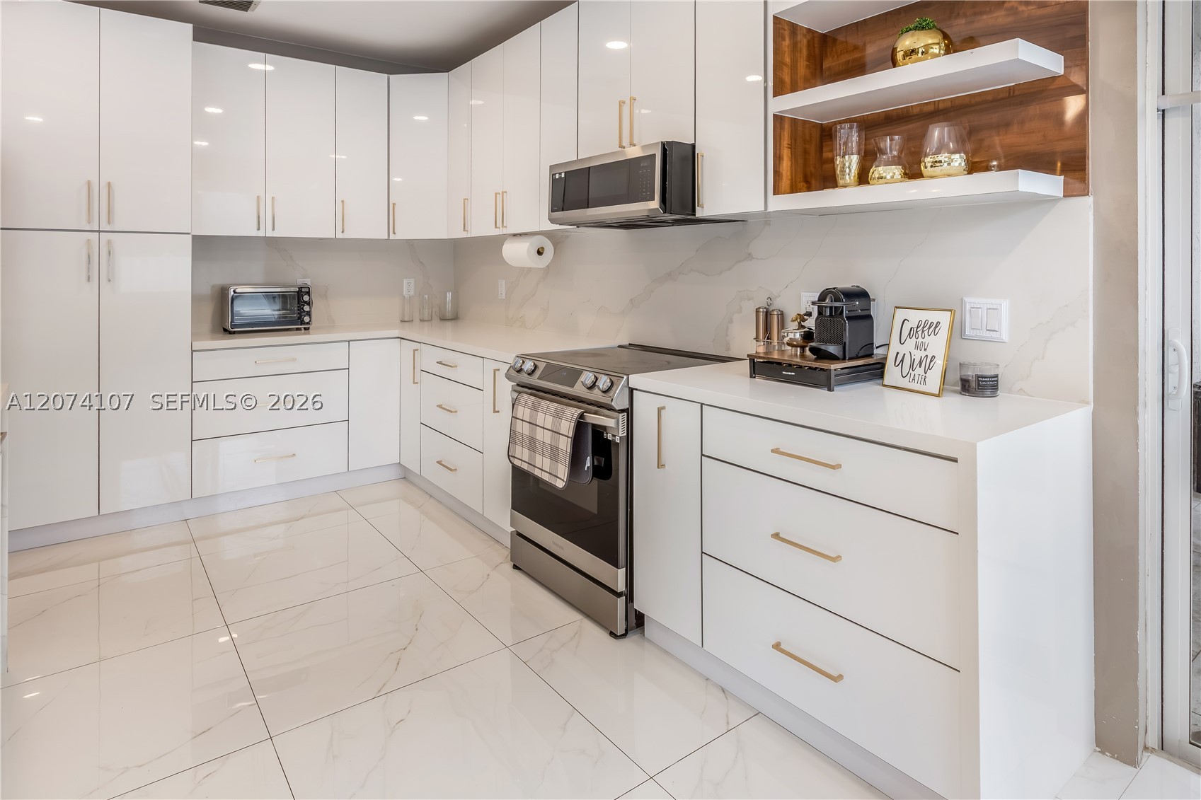 15724 NW 11th St, Pembroke Pines FL 33028
