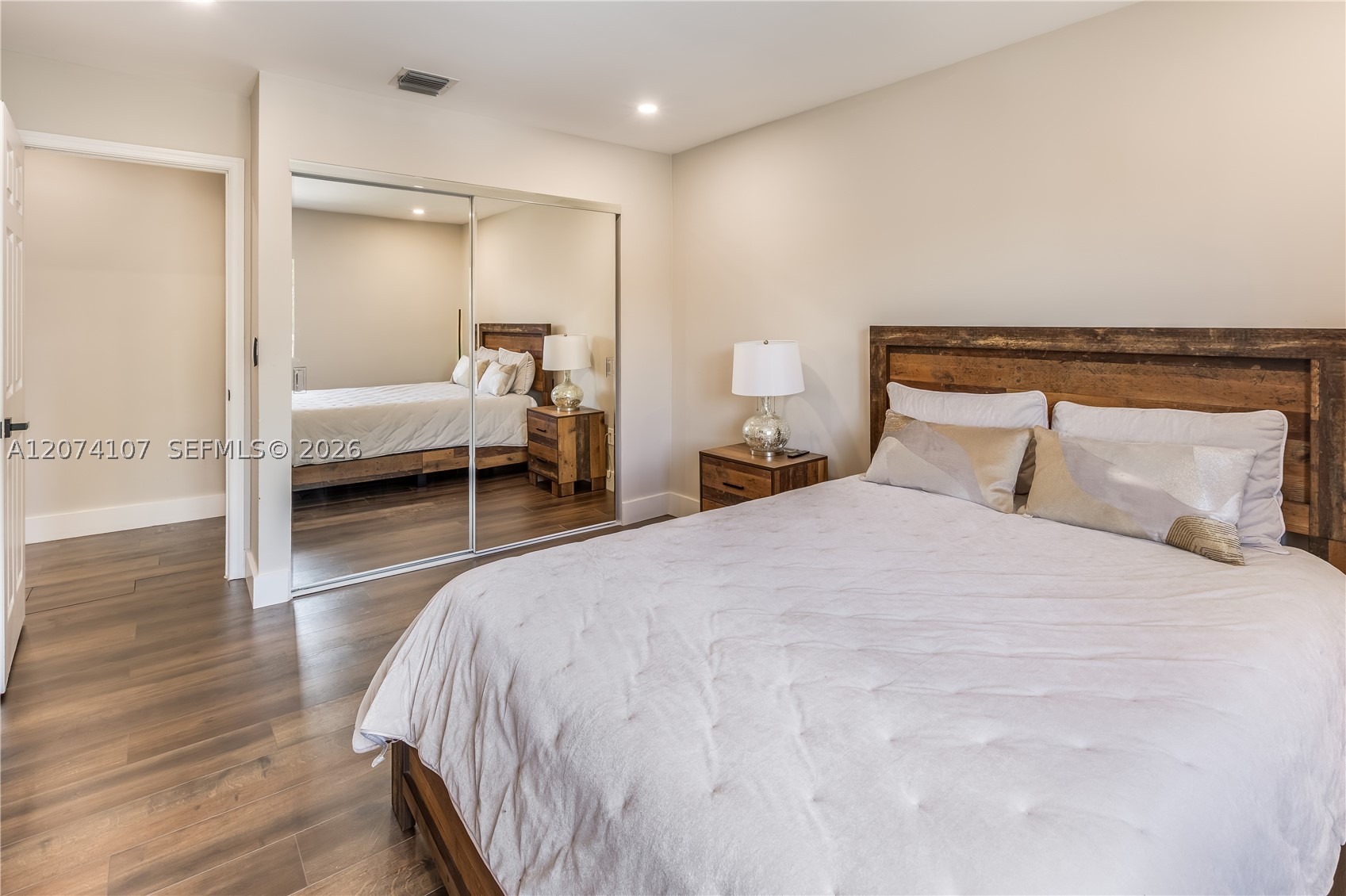 15724 NW 11th St, Pembroke Pines FL 33028