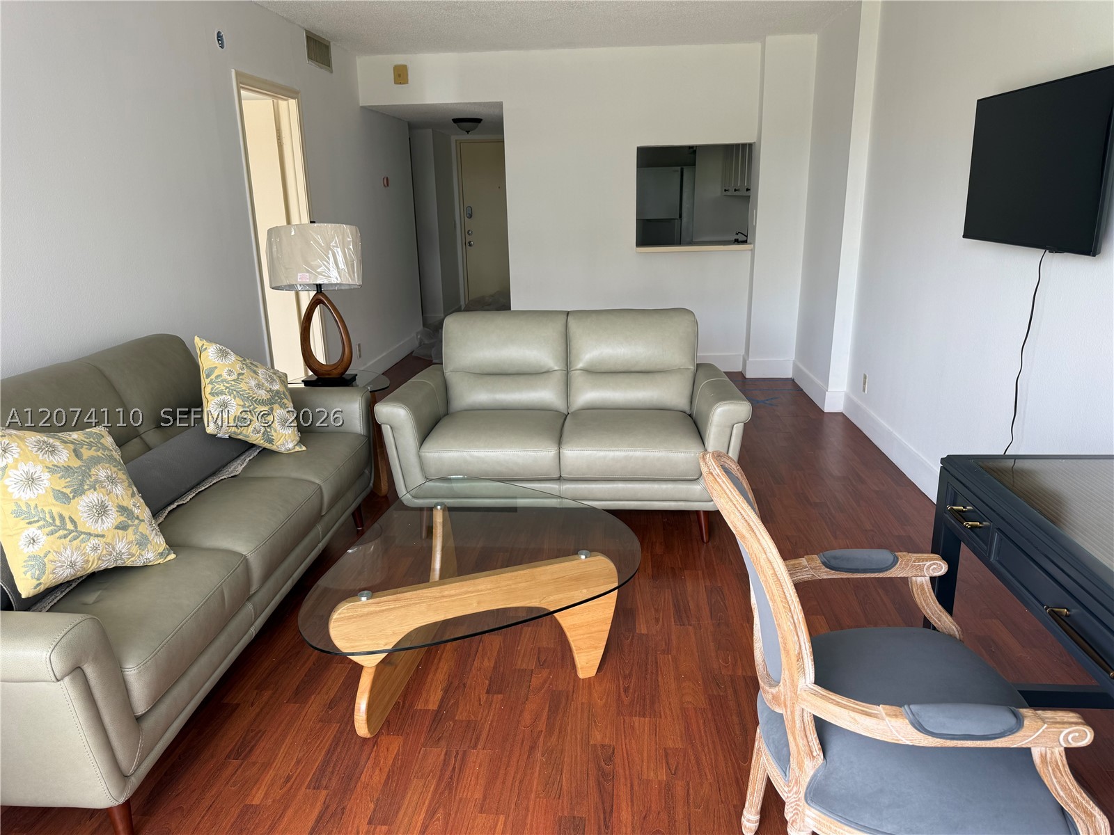 7900 Camino Cir #403, Miami FL 33143