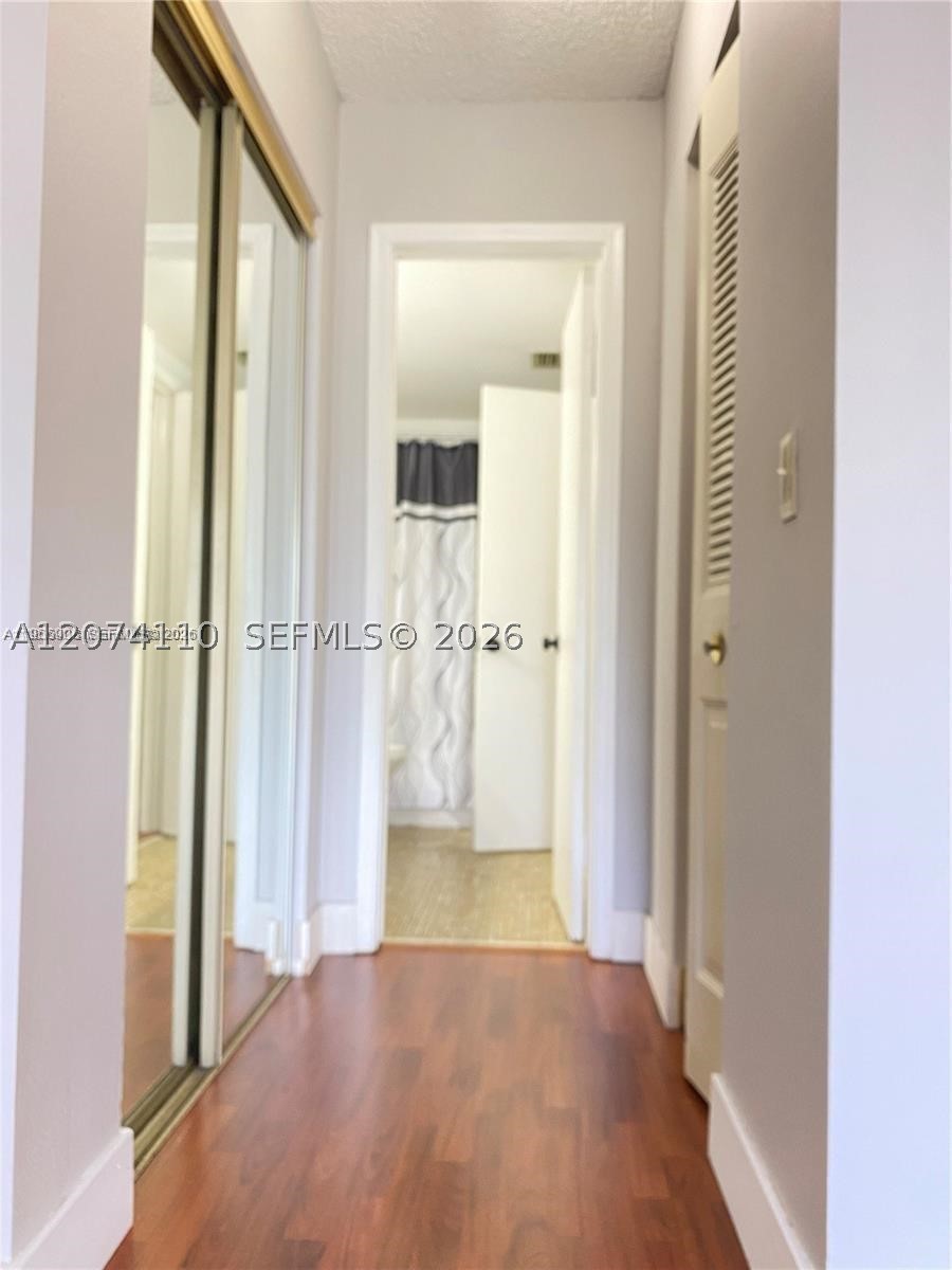 7900 Camino Cir #403, Miami FL 33143