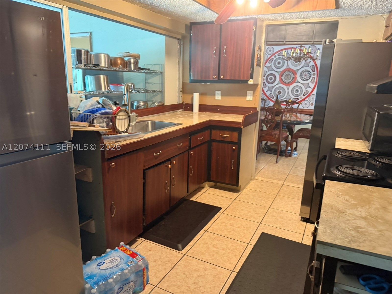 3970 NW 50th Ave, Lauderdale Lakes FL 33319