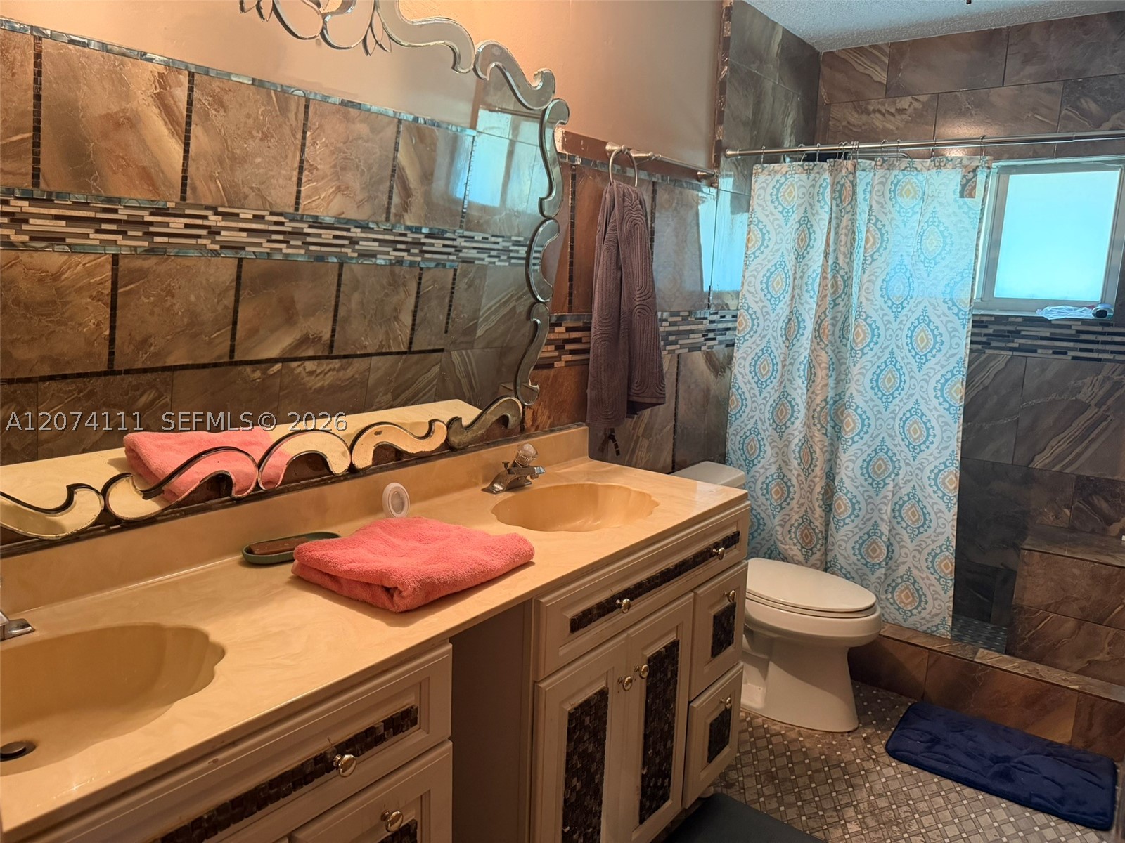 3970 NW 50th Ave, Lauderdale Lakes FL 33319