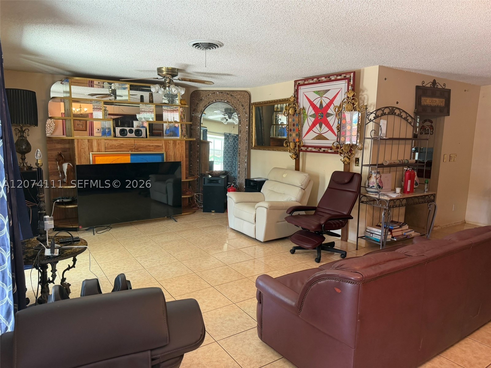3970 NW 50th Ave, Lauderdale Lakes FL 33319