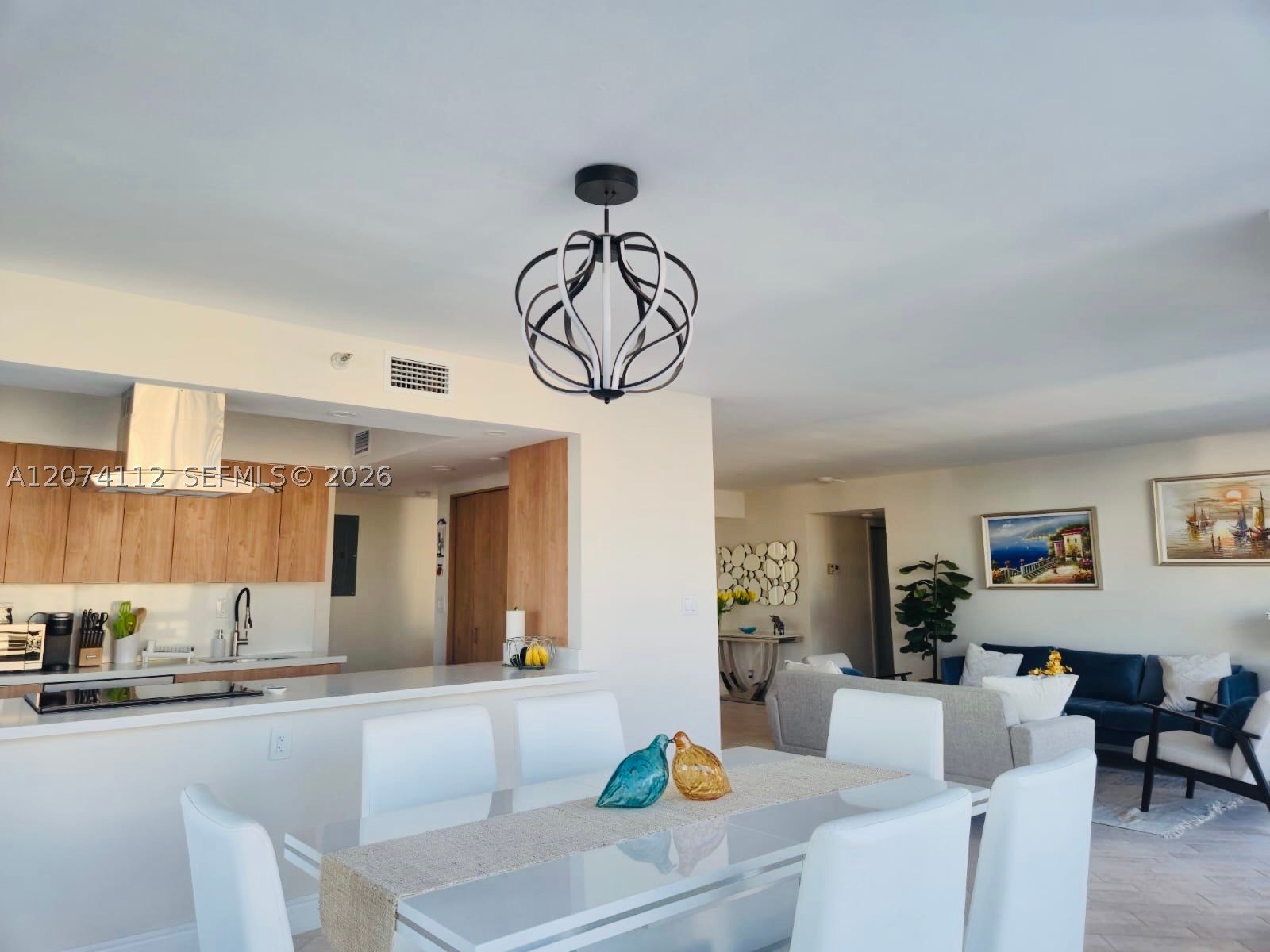 3530 Mystic Pointe Dr #2215, Aventura FL 33180