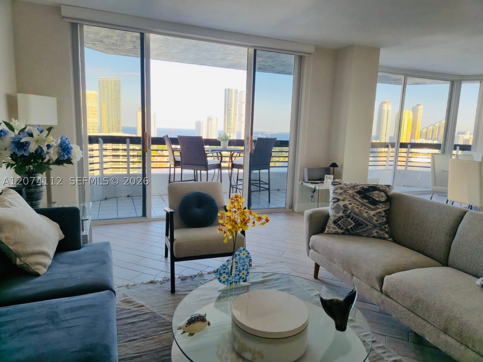 3530 Mystic Pointe Dr #2215, Aventura FL 33180