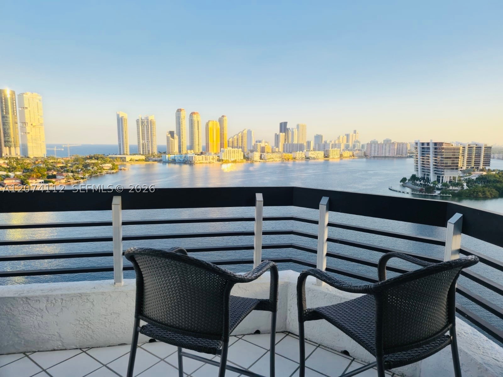 3530 Mystic Pointe Dr #2215, Aventura FL 33180