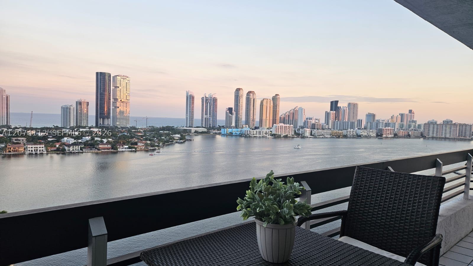 3530 Mystic Pointe Dr #2215, Aventura FL 33180
