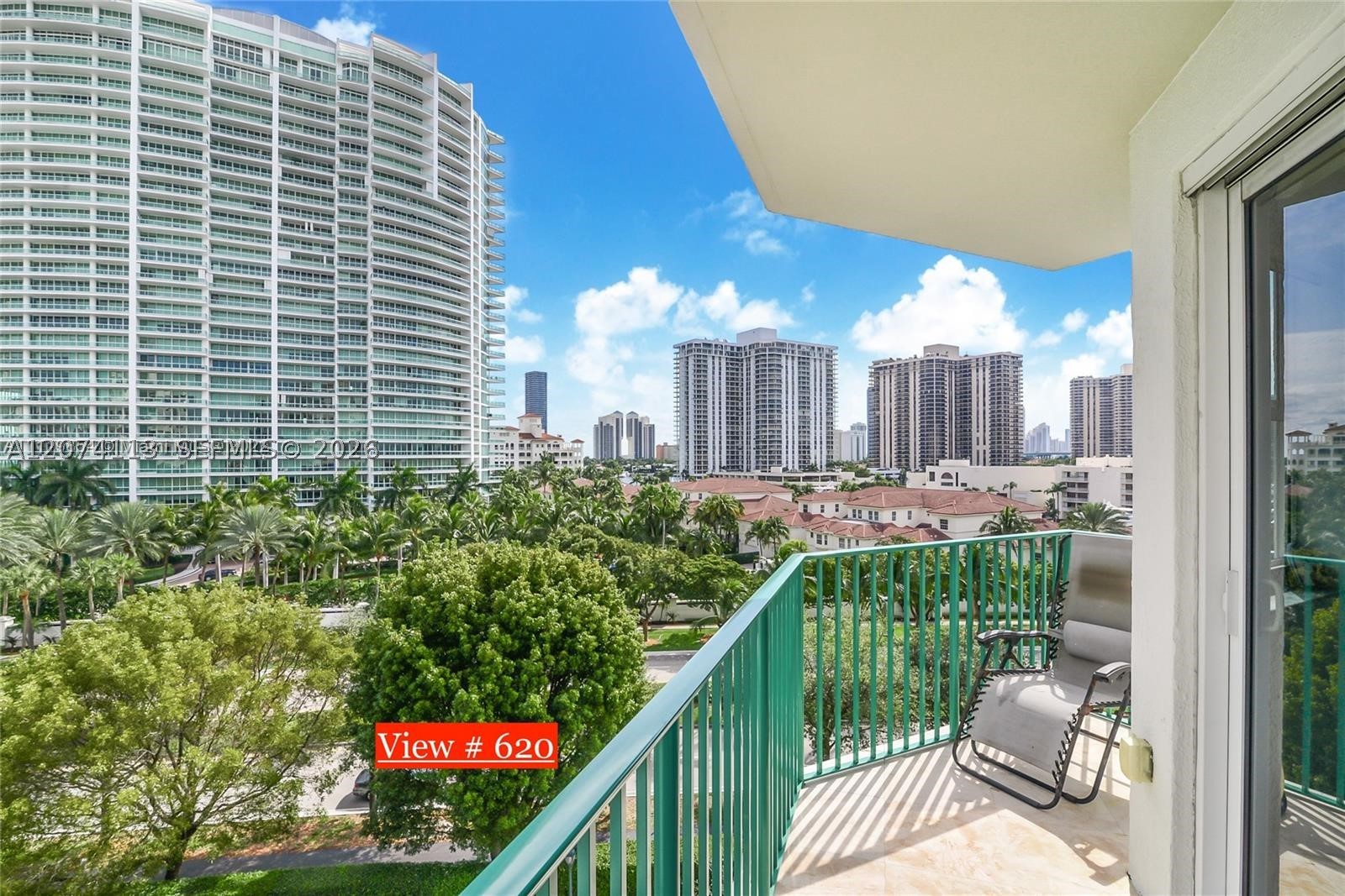 19900 E Country Club Dr #620, Aventura FL 33180