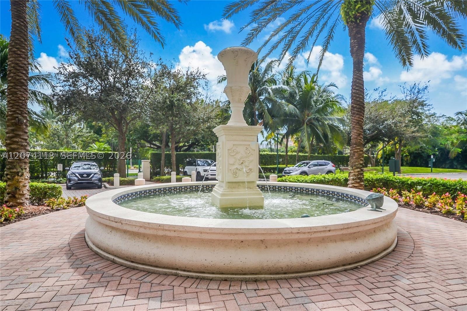 19900 E Country Club Dr #620, Aventura FL 33180