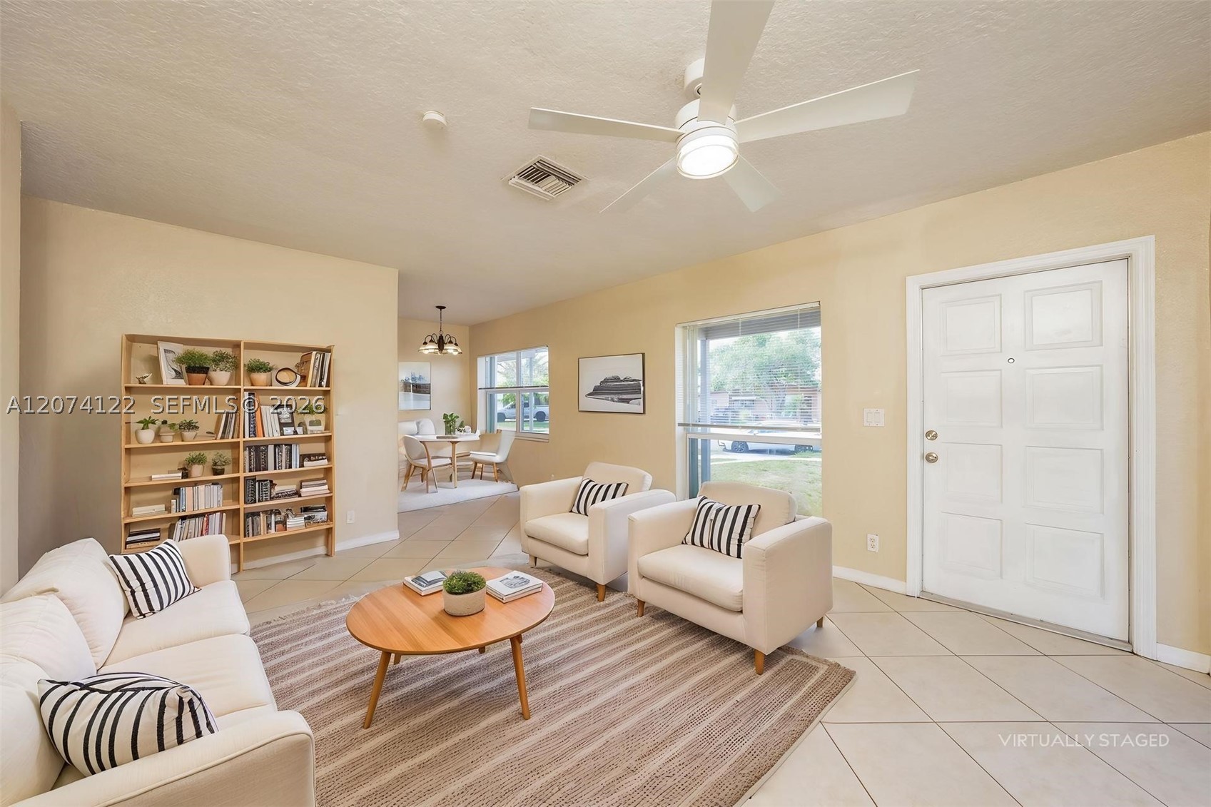 900 W Bloxham St, Lantana FL 33462