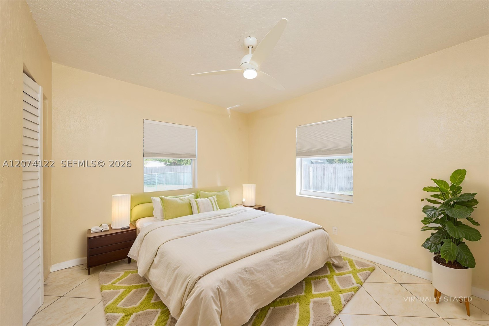 900 W Bloxham St, Lantana FL 33462