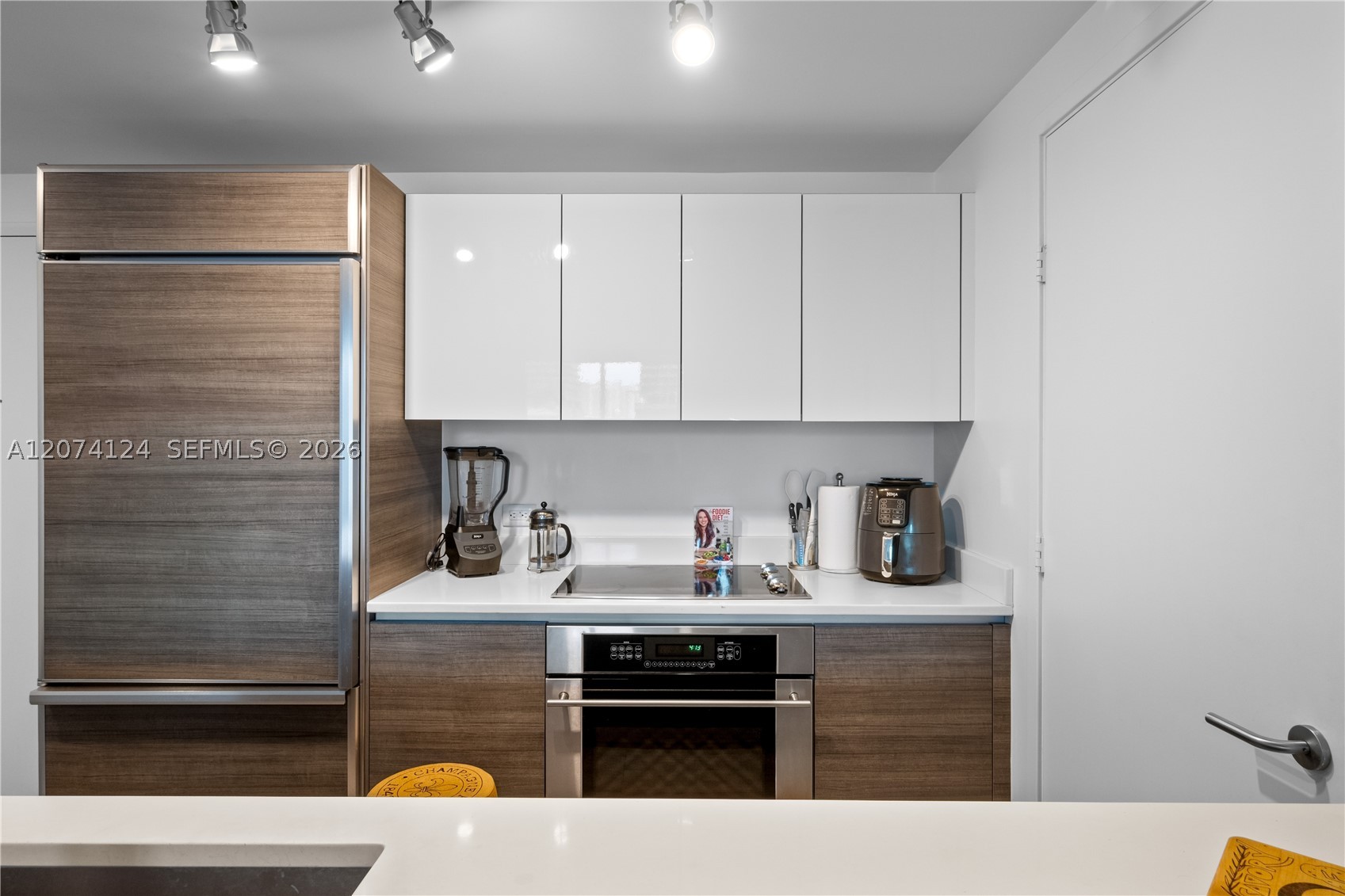 1100 S Miami Ave #609, Miami FL 33130