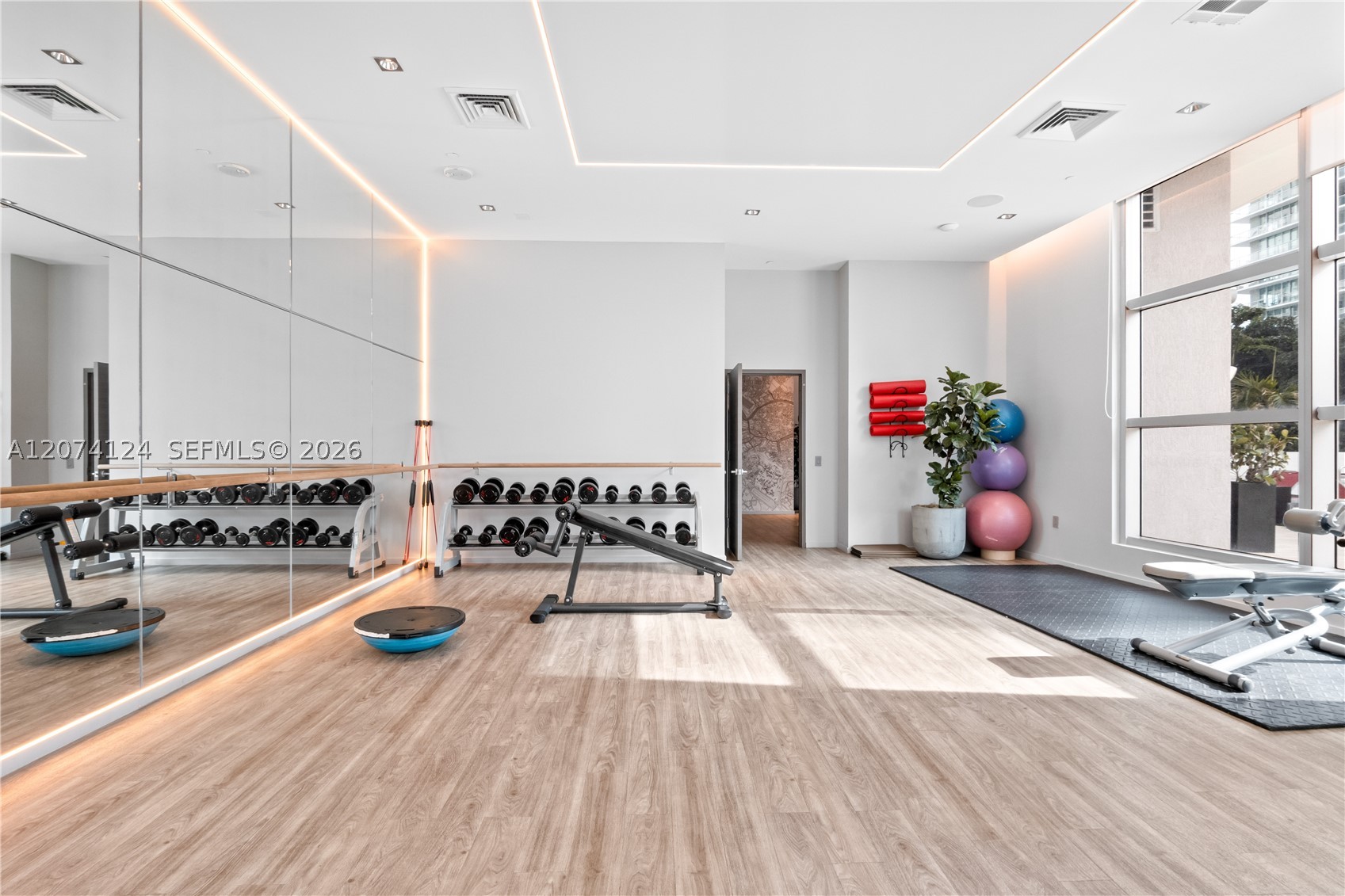 1100 S Miami Ave #609, Miami FL 33130