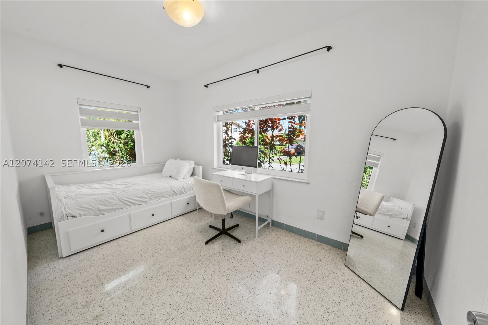 3130 SW 27th Ter, Miami FL 33133