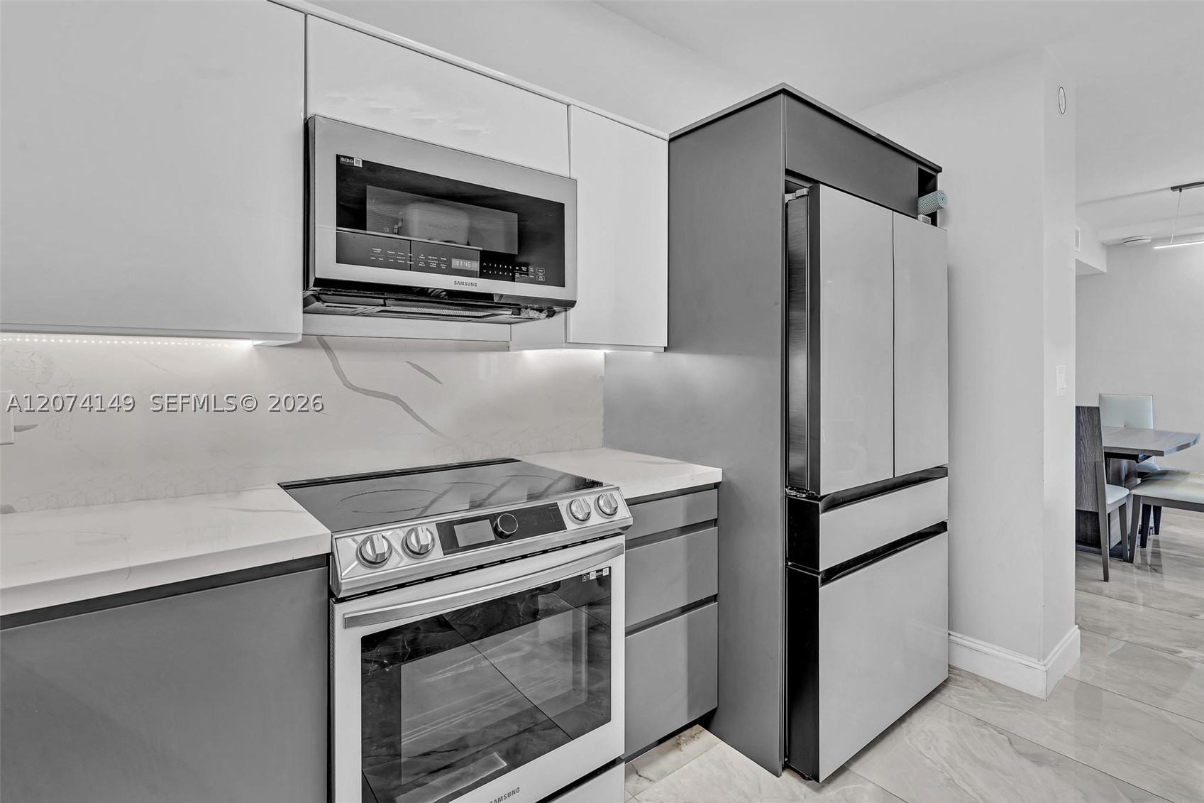 3530 Mystic Pointe Dr #411, Aventura FL 33180