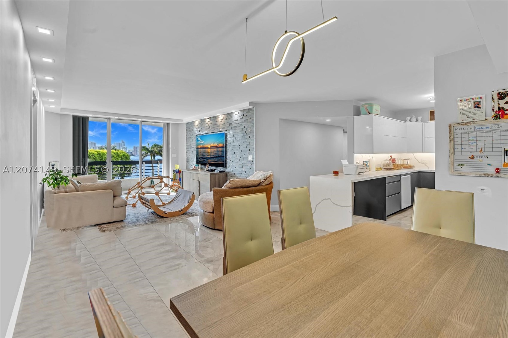 3530 Mystic Pointe Dr #411, Aventura FL 33180