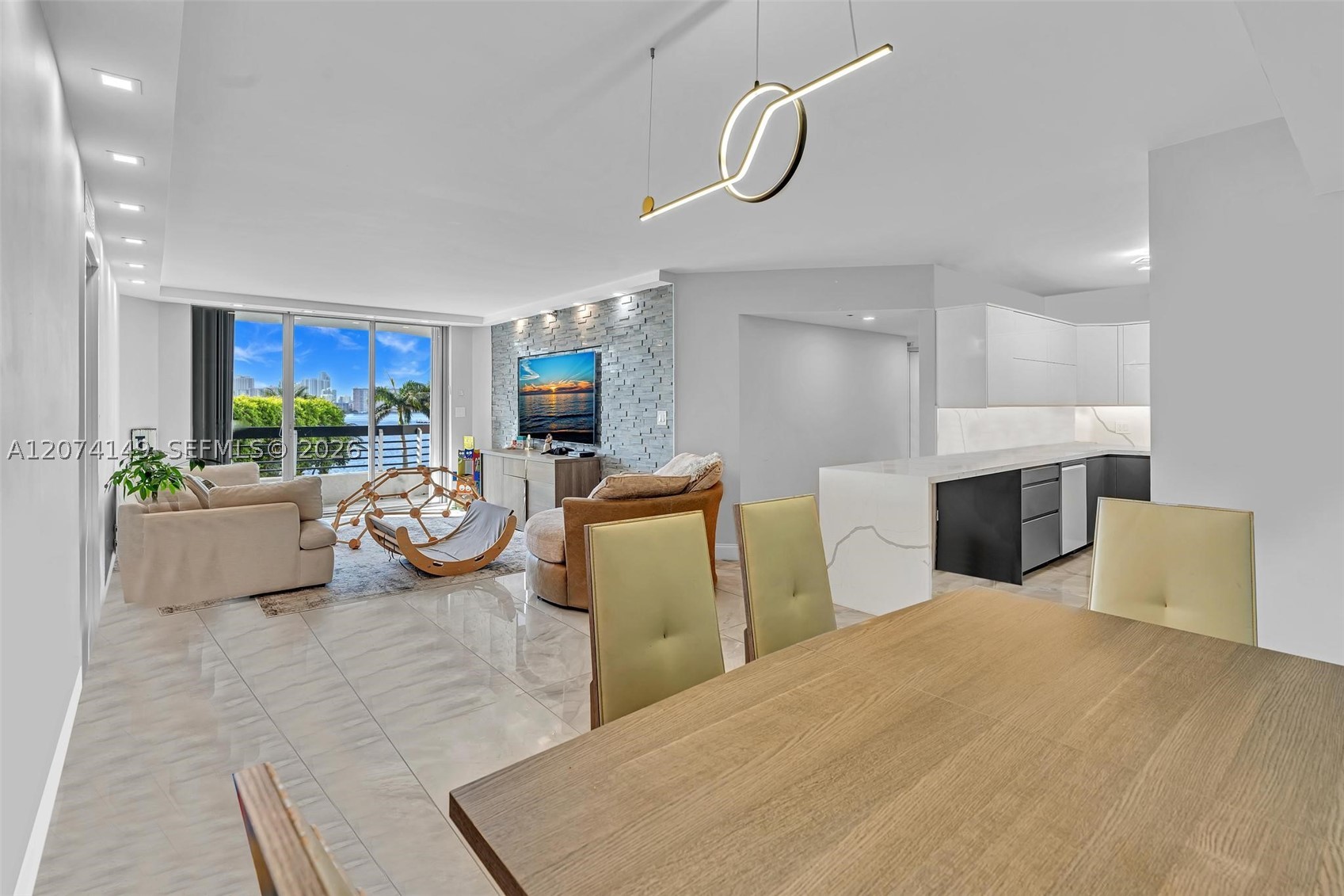 3530 Mystic Pointe Dr #411, Aventura FL 33180