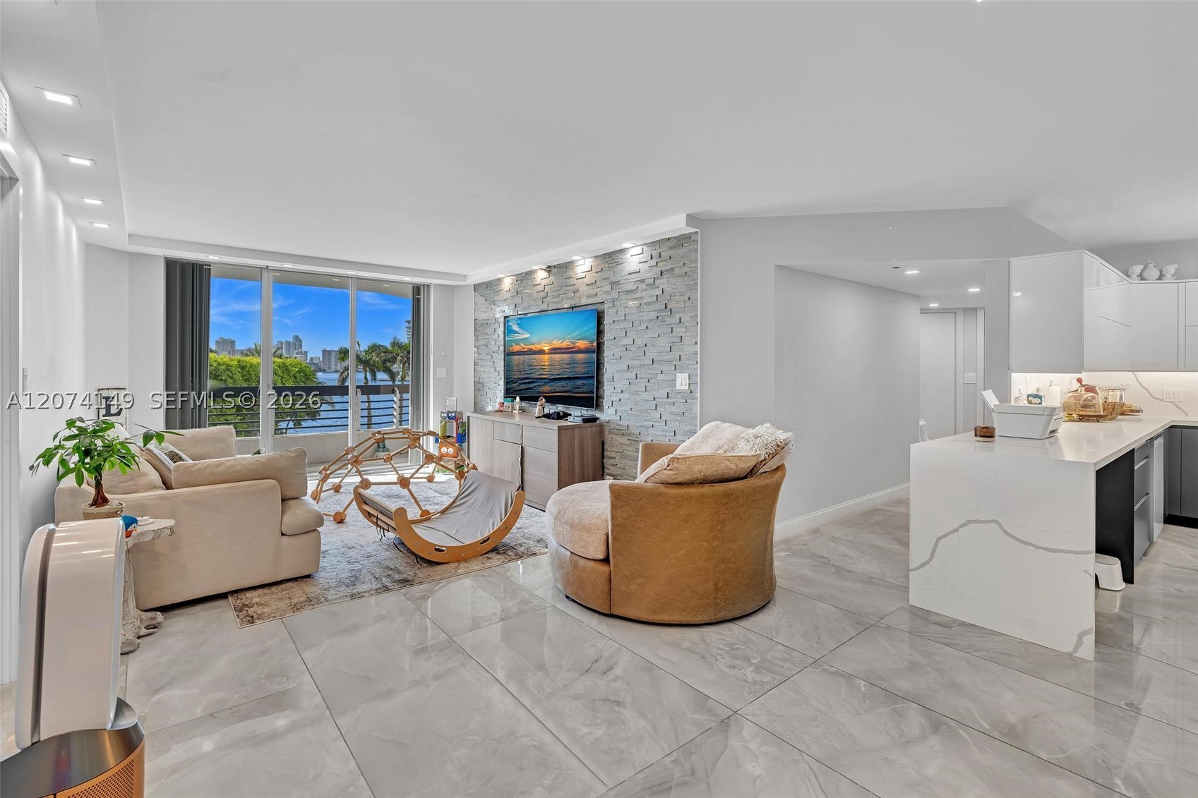 3530 Mystic Pointe Dr #411, Aventura FL 33180