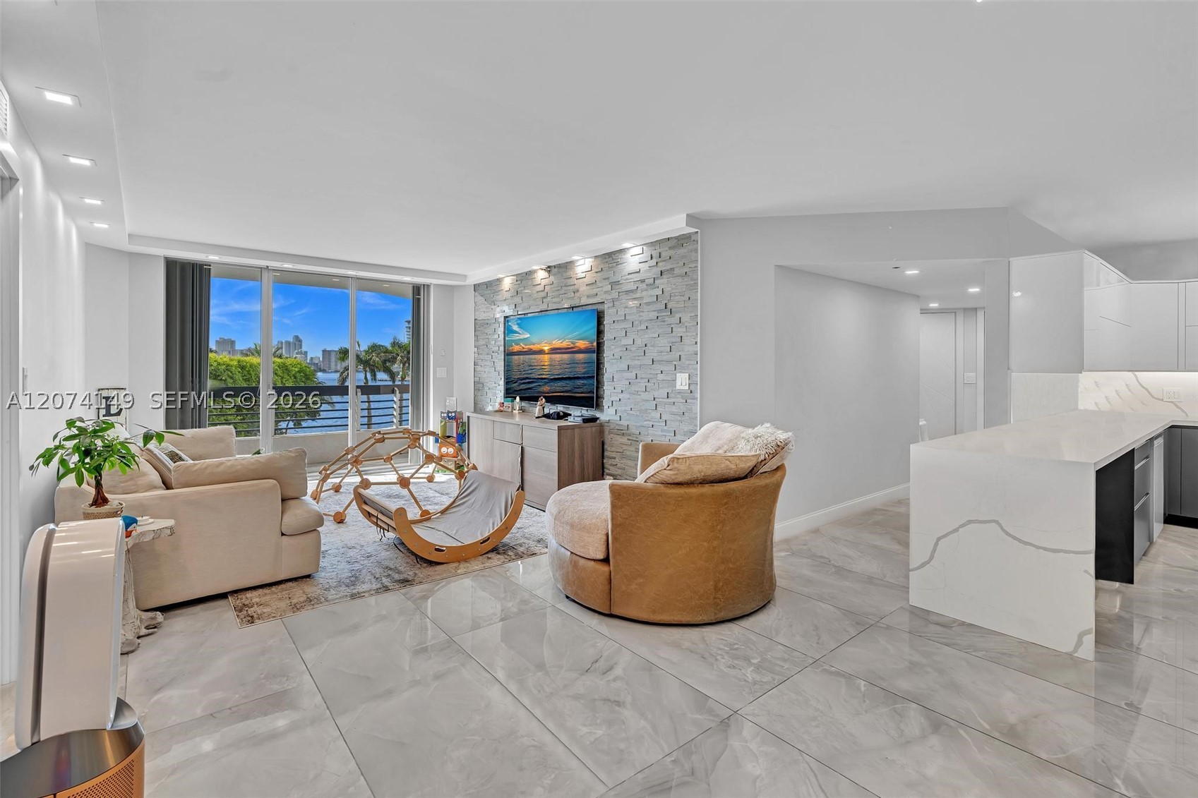 3530 Mystic Pointe Dr #411, Aventura FL 33180
