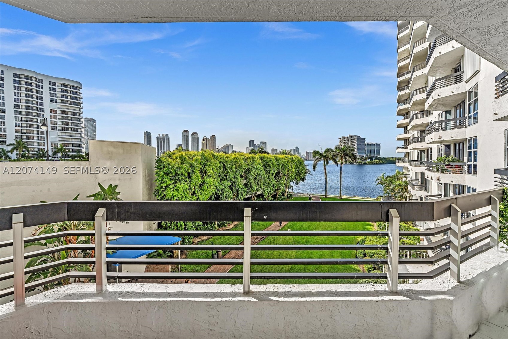 3530 Mystic Pointe Dr #411, Aventura FL 33180