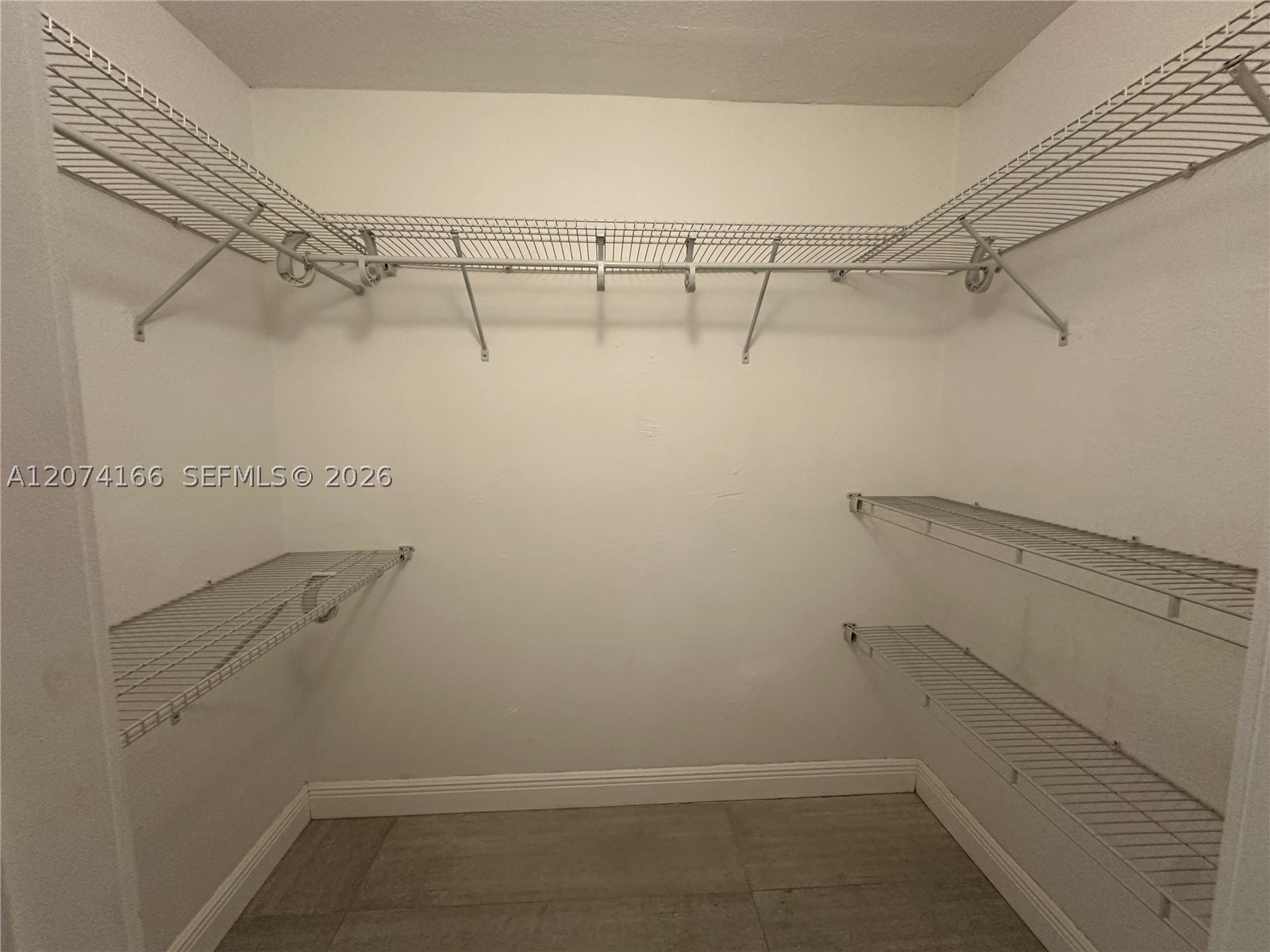 9461 SW 62nd St, Miami FL 33173