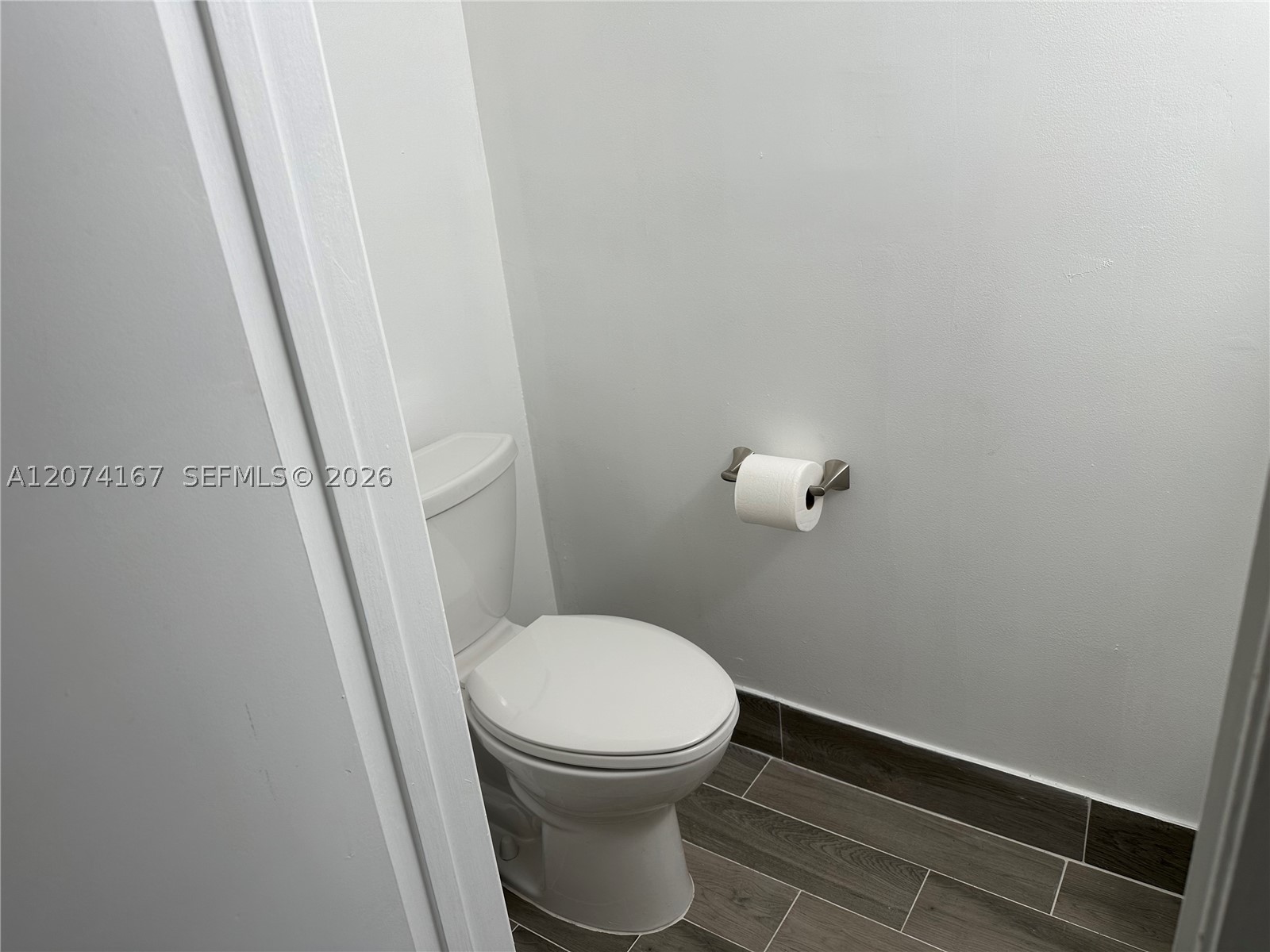 9849 S Riverside Dr #8-26, Coral Springs FL 33071
