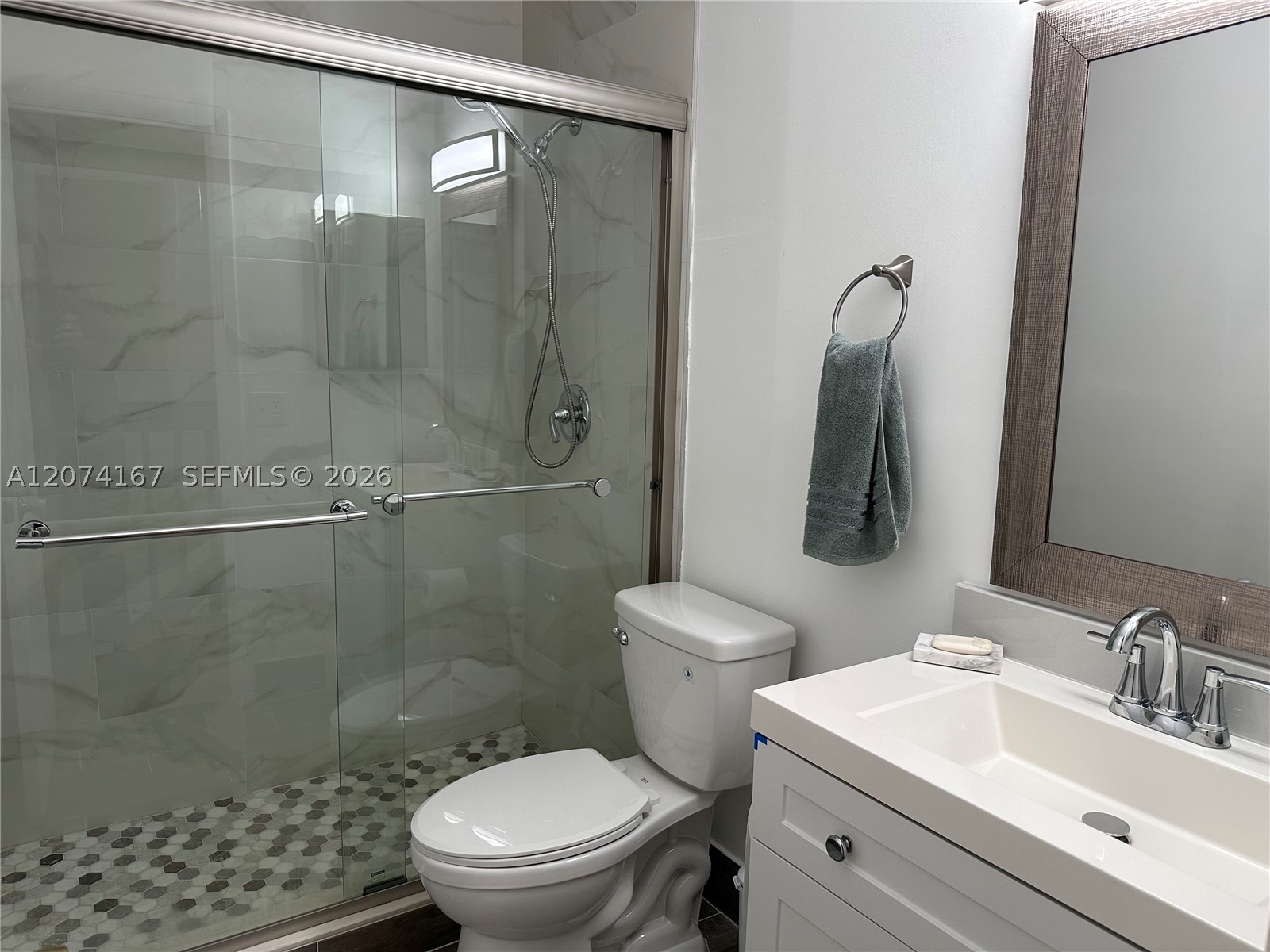 9849 S Riverside Dr #8-26, Coral Springs FL 33071