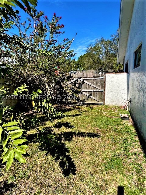 10020 SW 91st Ter, Miami FL 33176