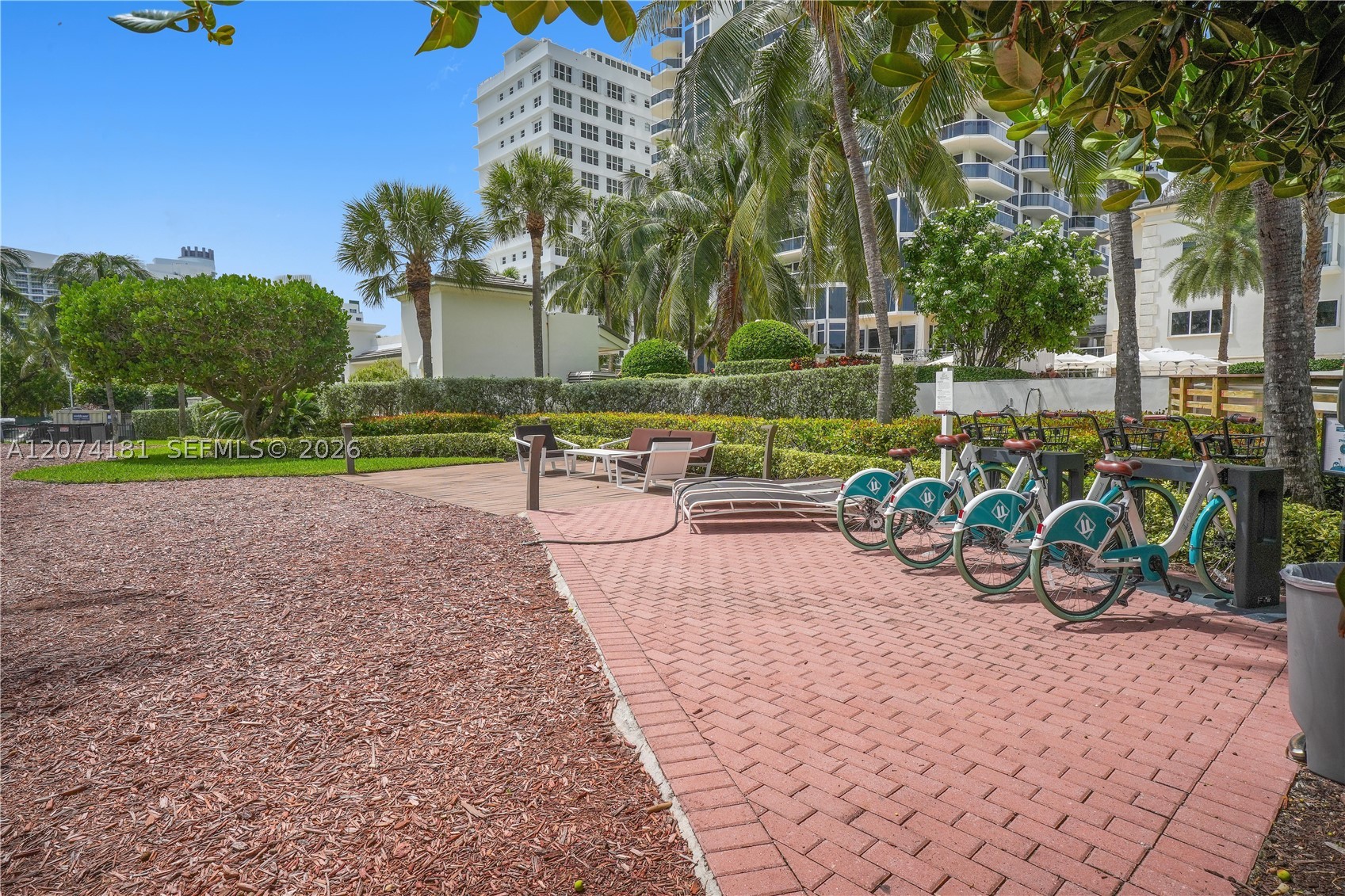 4775 Collins Ave #2208, Miami Beach FL 33140